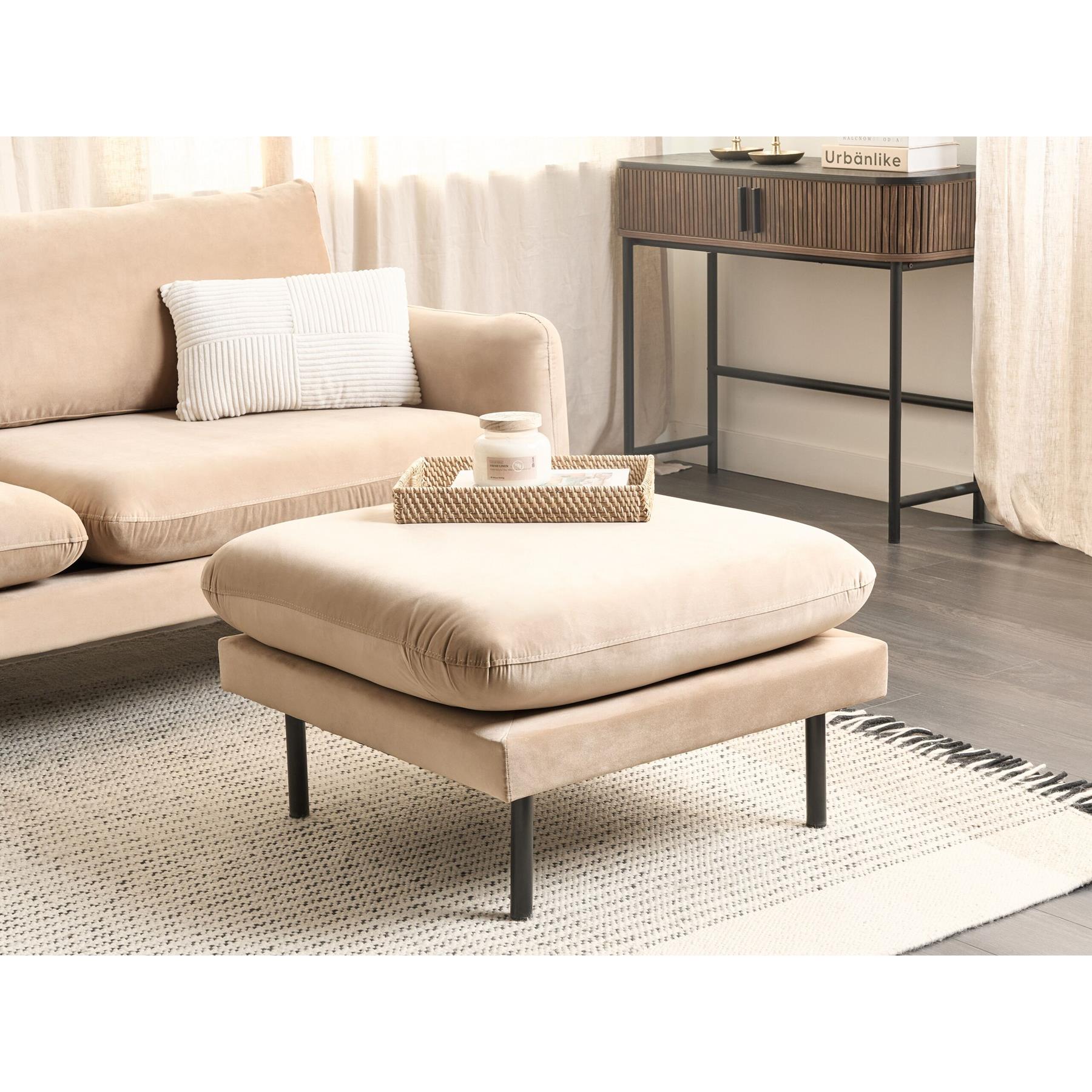 Beliani - VINTERBRO - Ottomaan - Beige - Fluweel