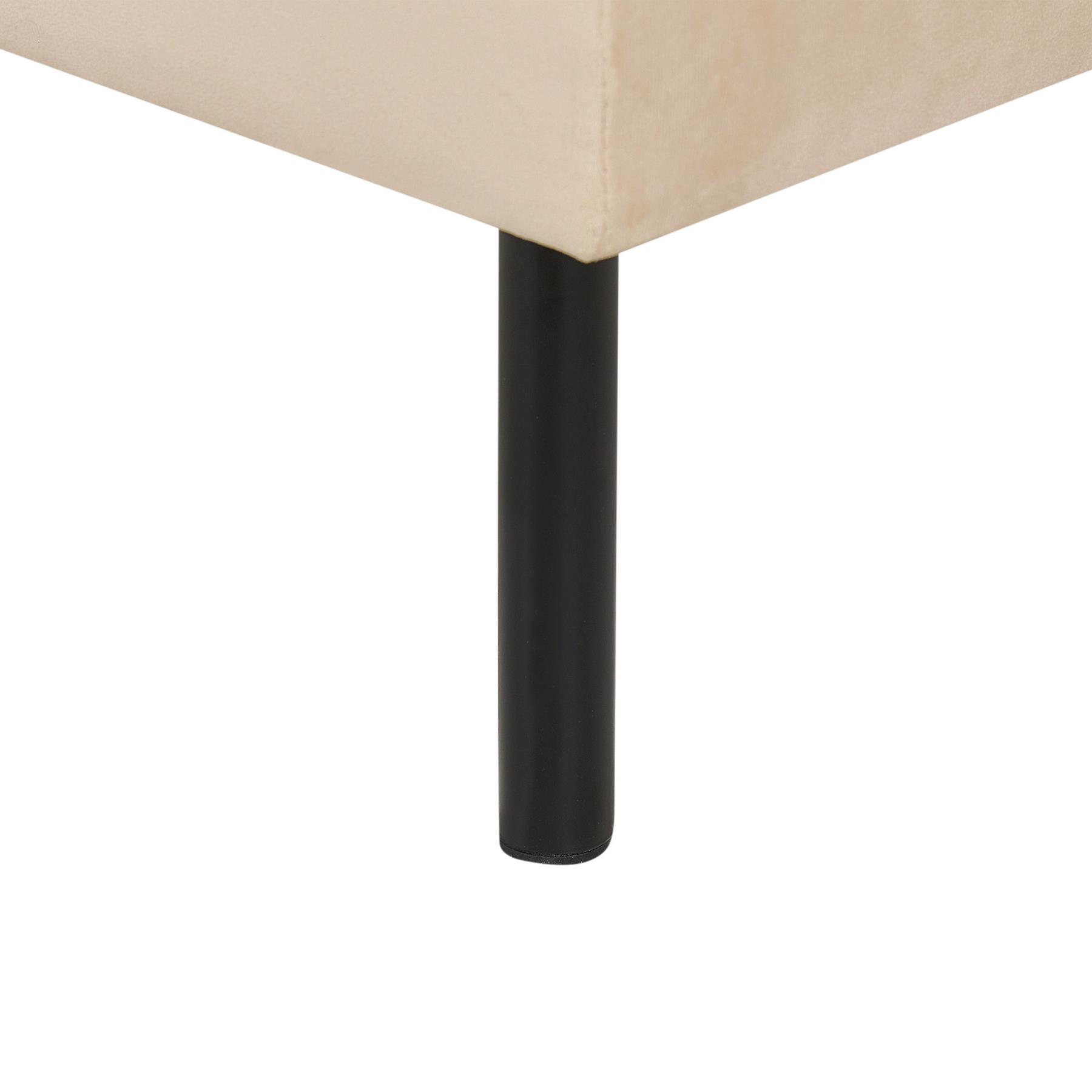 Beliani - VINTERBRO - Ottomaan - Beige - Fluweel