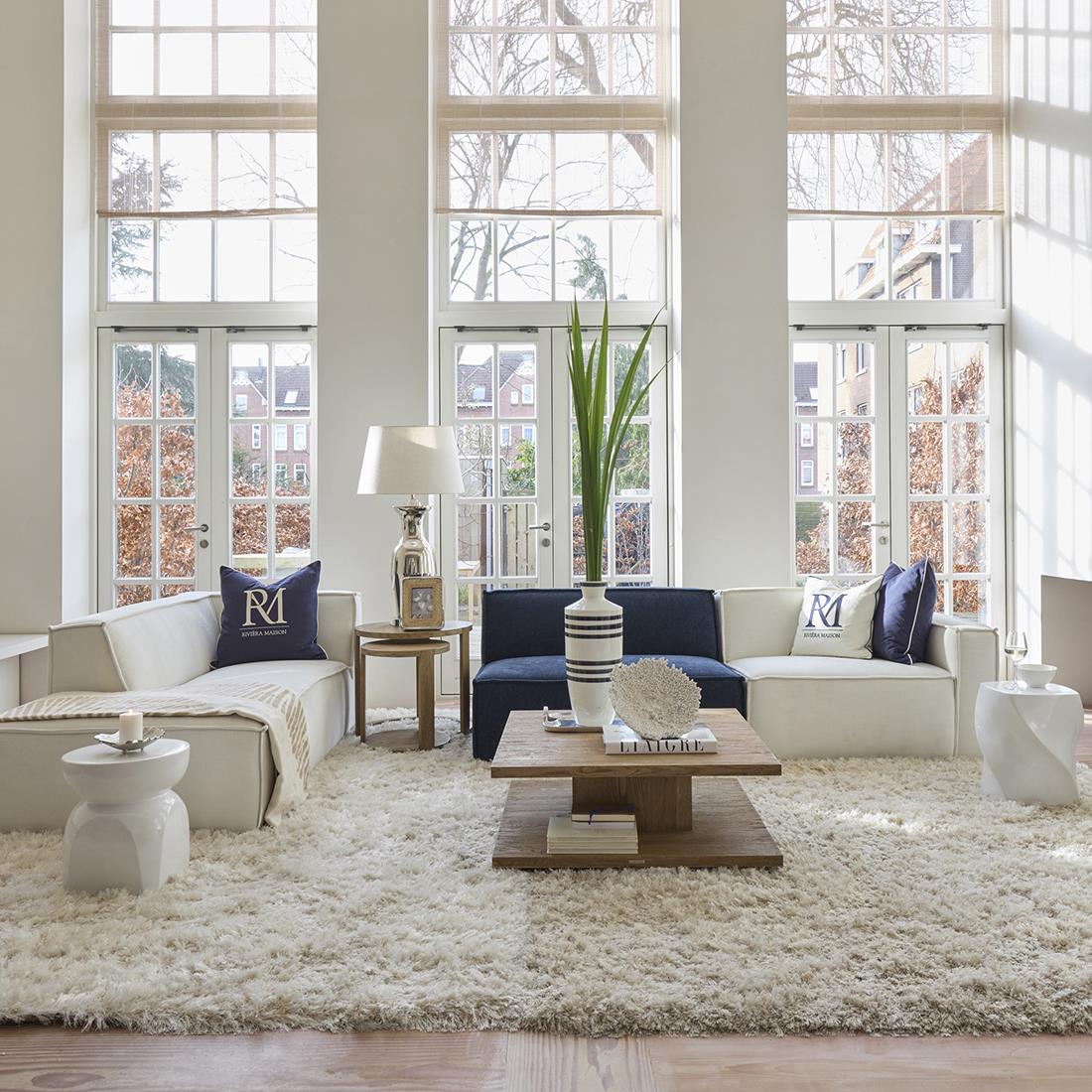 Riviera Maison Kussenhoes wit met blauw tekst 50x50 - RM Monogram