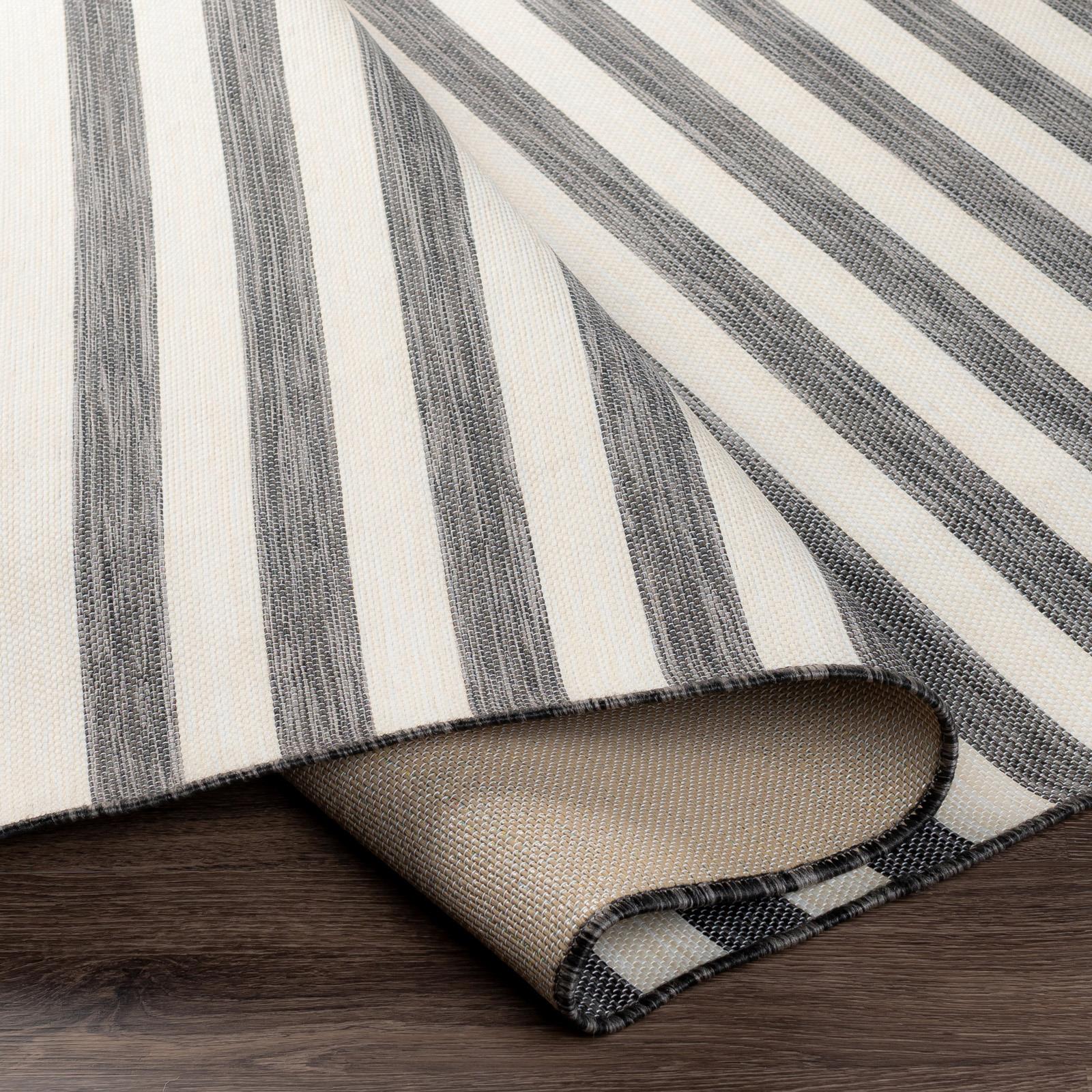 by fonQ Breezy Vloerkleed 200 x 275 cm - Zwart/Ivoor