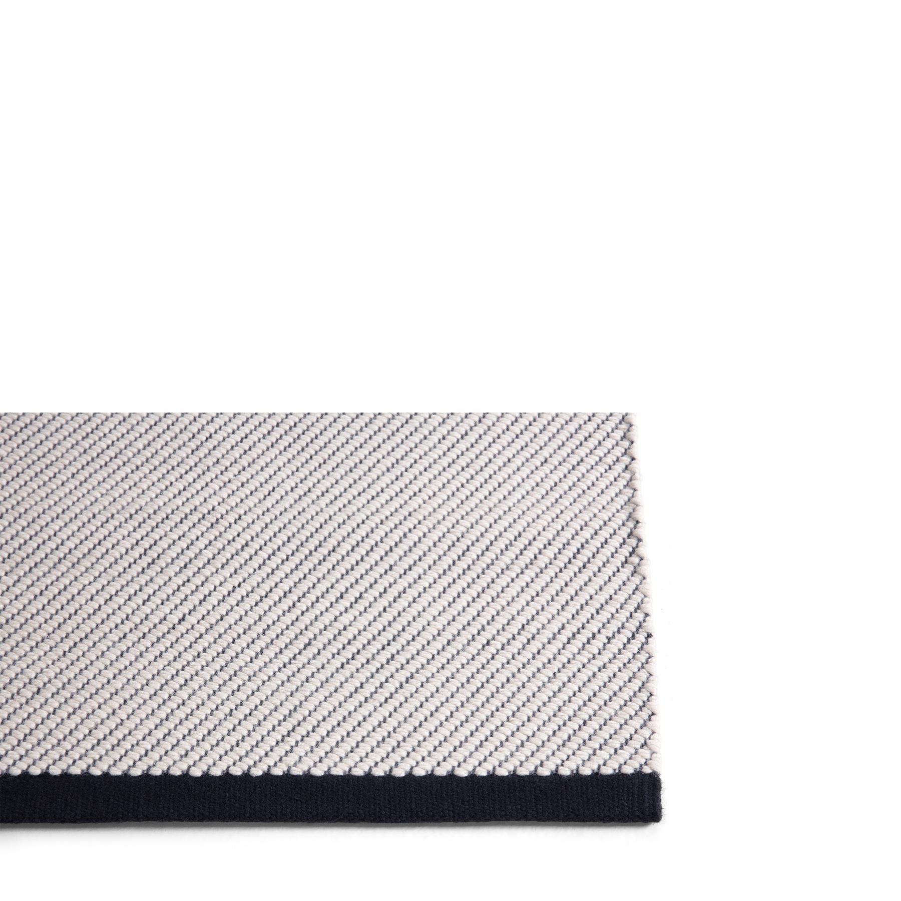 HAY Bias Vloerkleed 170 x 240 cm - Zwart