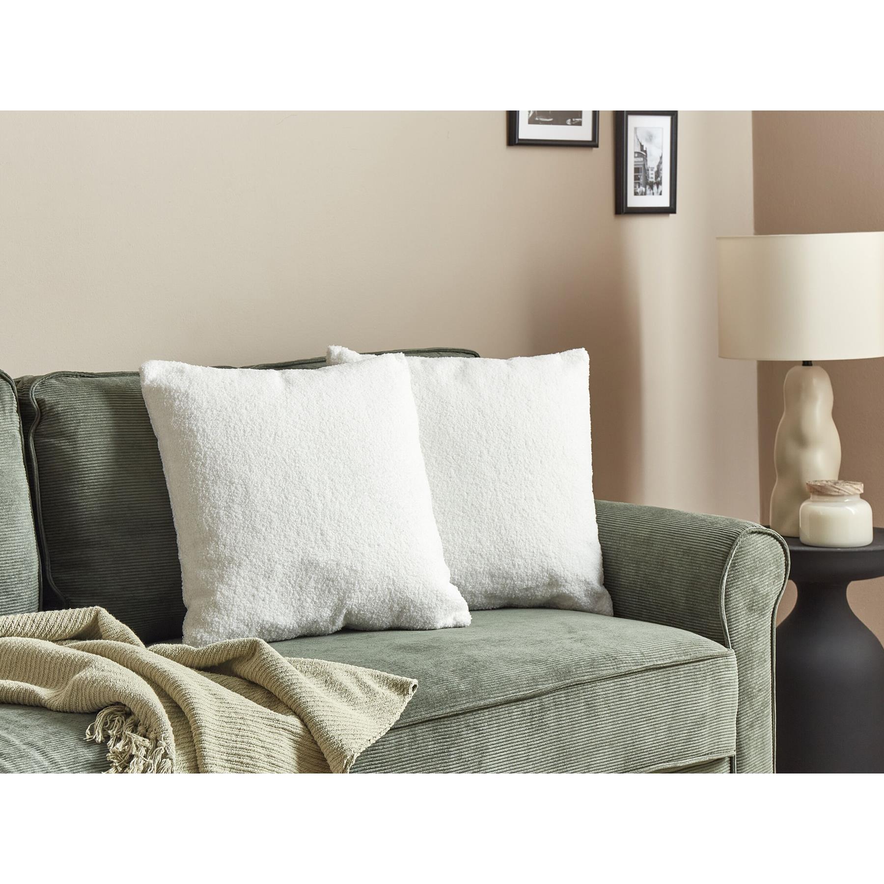 Beliani - LEUZEA - Sierkussen set van 2 - Wit - 45 x 45 cm - Bouclé