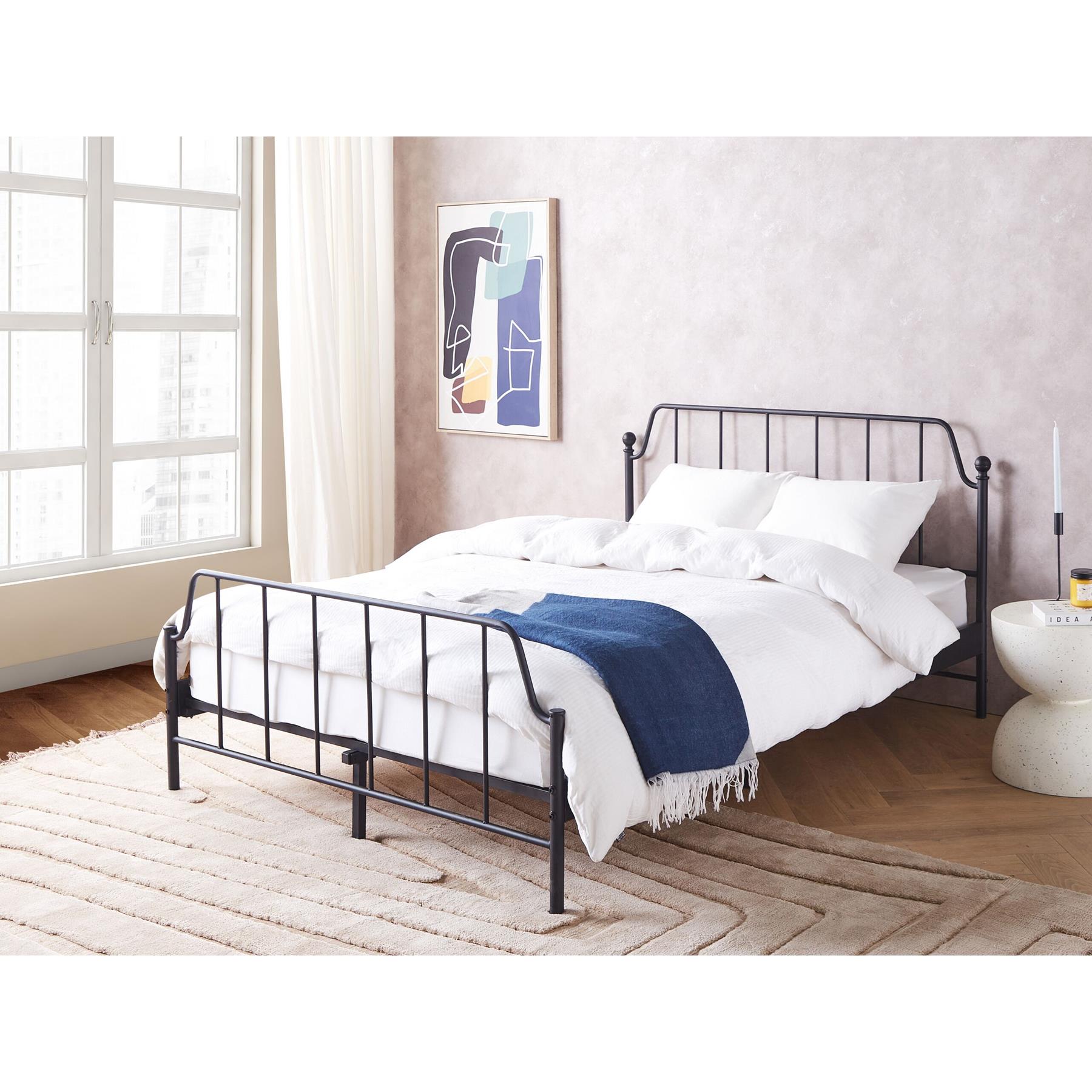 Beliani - MAURESSAC - Tweepersoonsbed - Zwart - 140 x 200 cm - Metaal