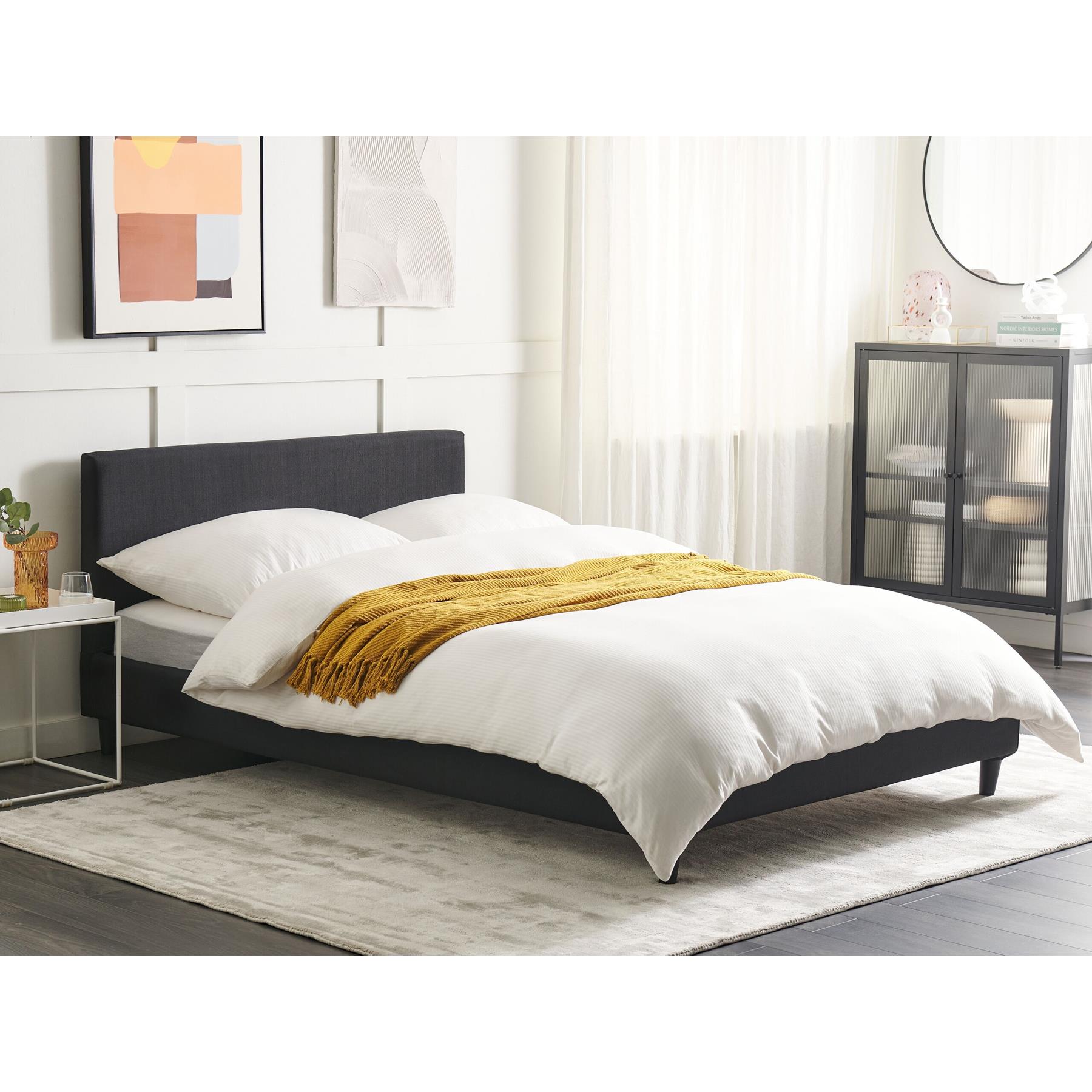 Beliani - FITOU - Bekleding bed - Zwart - 140 x 200 cm - Polyester