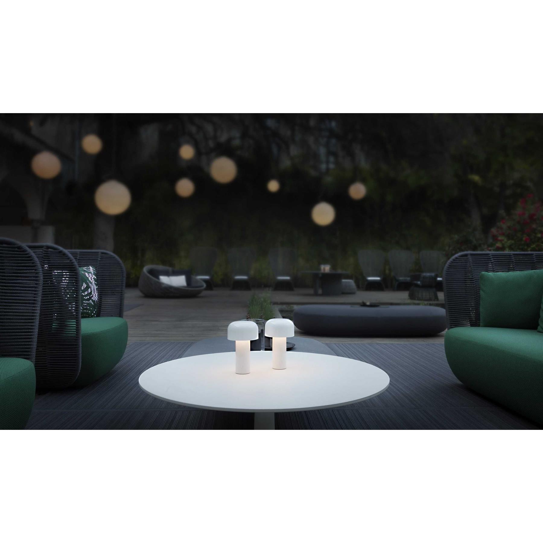 Flos Bellhop tafellamp LED oplaadbaar bruin