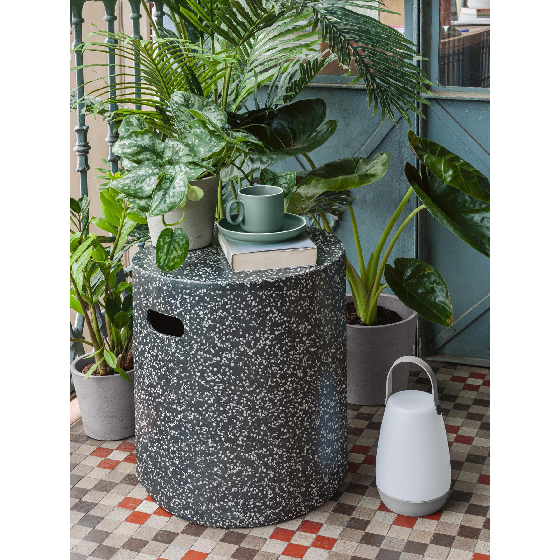 Kave Home - Jenell kruk zwart terrazzo Ø 35 cm