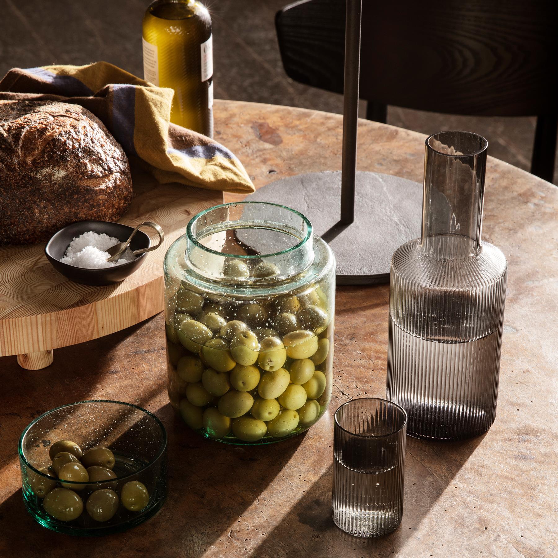 ferm LIVING Ripple Karaf 1 L - Smoked Grey