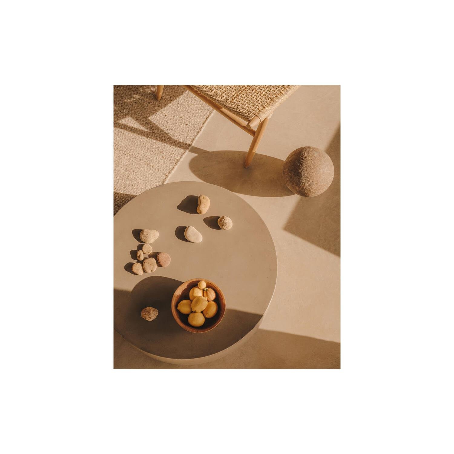 Kave Home - Ronde salontafel Garbet in cement Ø 60 cm