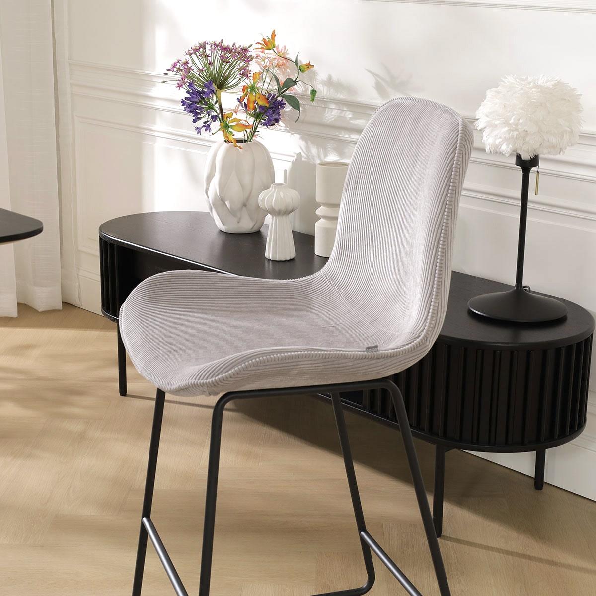 Nolon Nino-Fé Barkruk Ribstof Warm Grijs - Zwart Onderstel - 75 cm