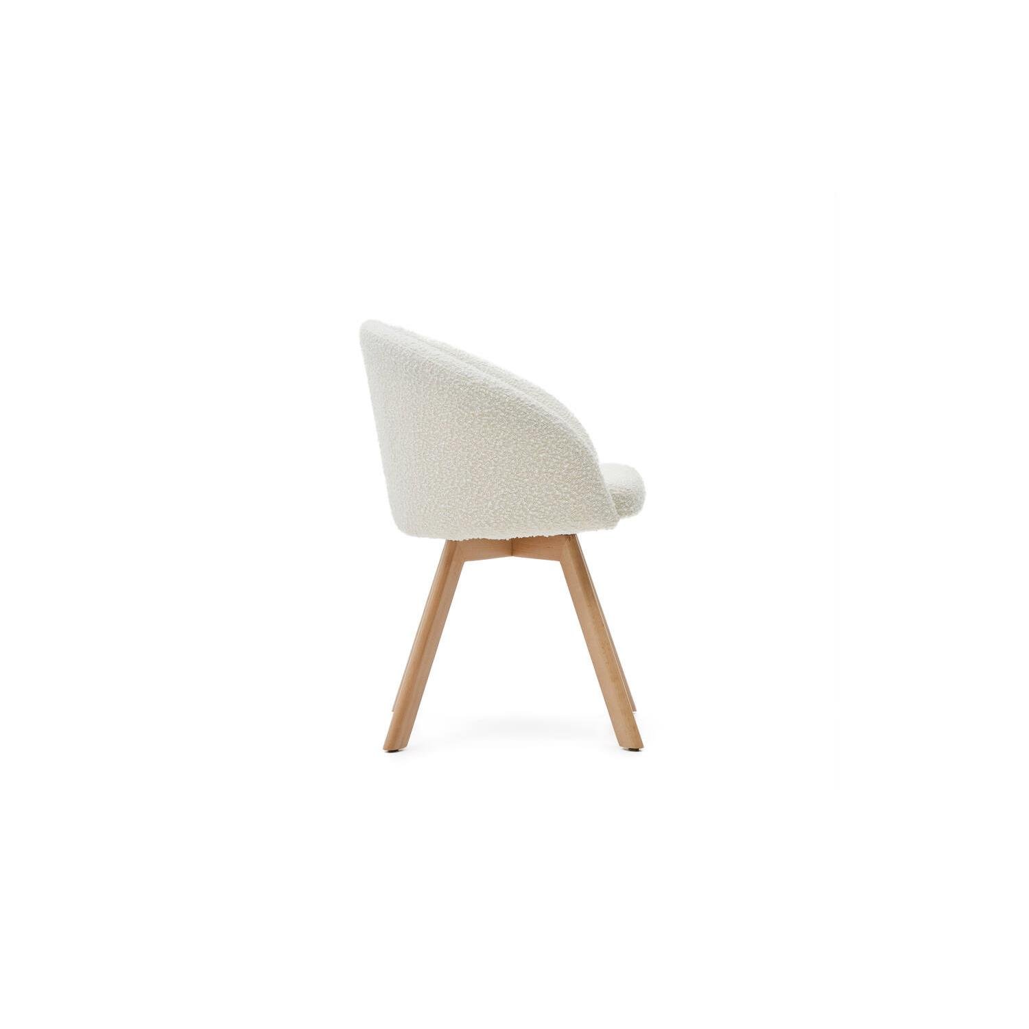 Kave Home - Marvin-draaistoel met witte boucle en massief beukenhouten