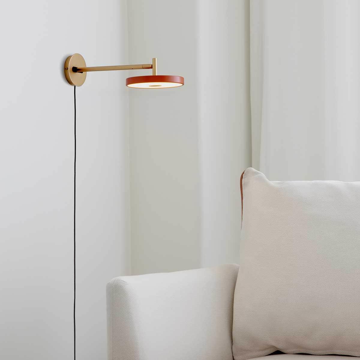 Umage Asteria Wall Long wandlamp nuance orange
