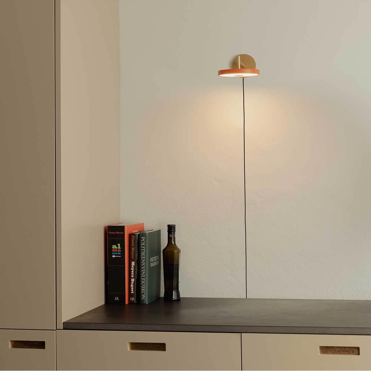Umage Asteria Wall Short Wandlamp Nuance Orange