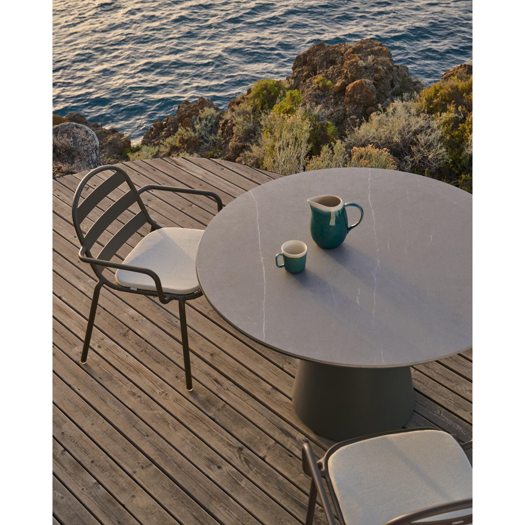 Kave Home - Tuintafel Tudons van aluminium met een groen tafelblad van