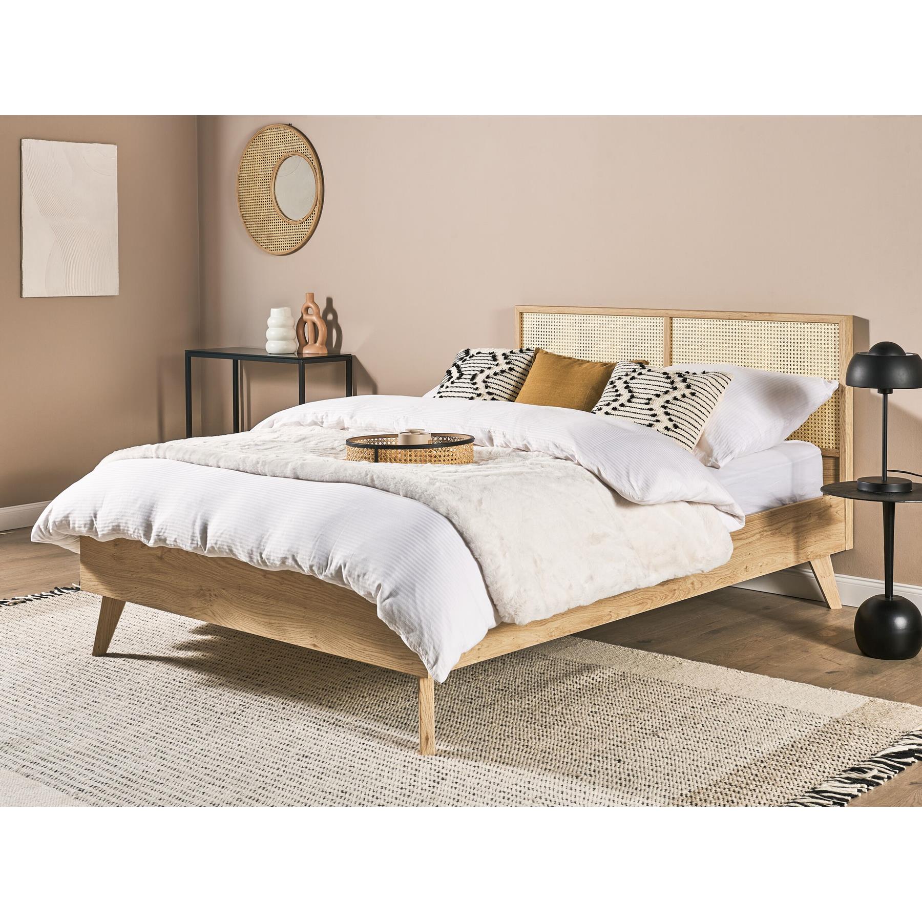 Beliani-MONPAZIER -Tweepersoonsbed-Lichthout-140 x 200 cm-Populierhout