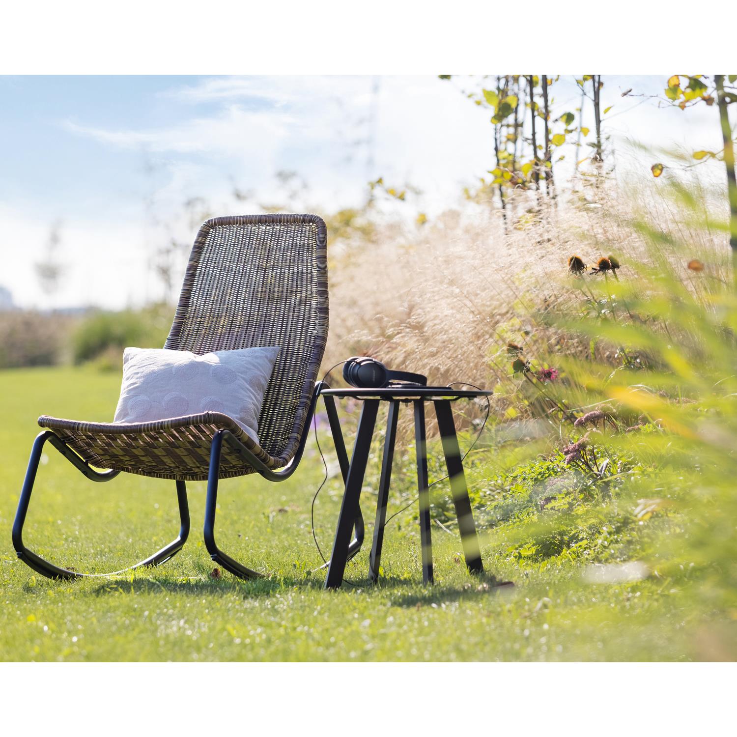 WOOOD Tom Schommelstoel Buiten - Rattan - Naturel - 97x51x95