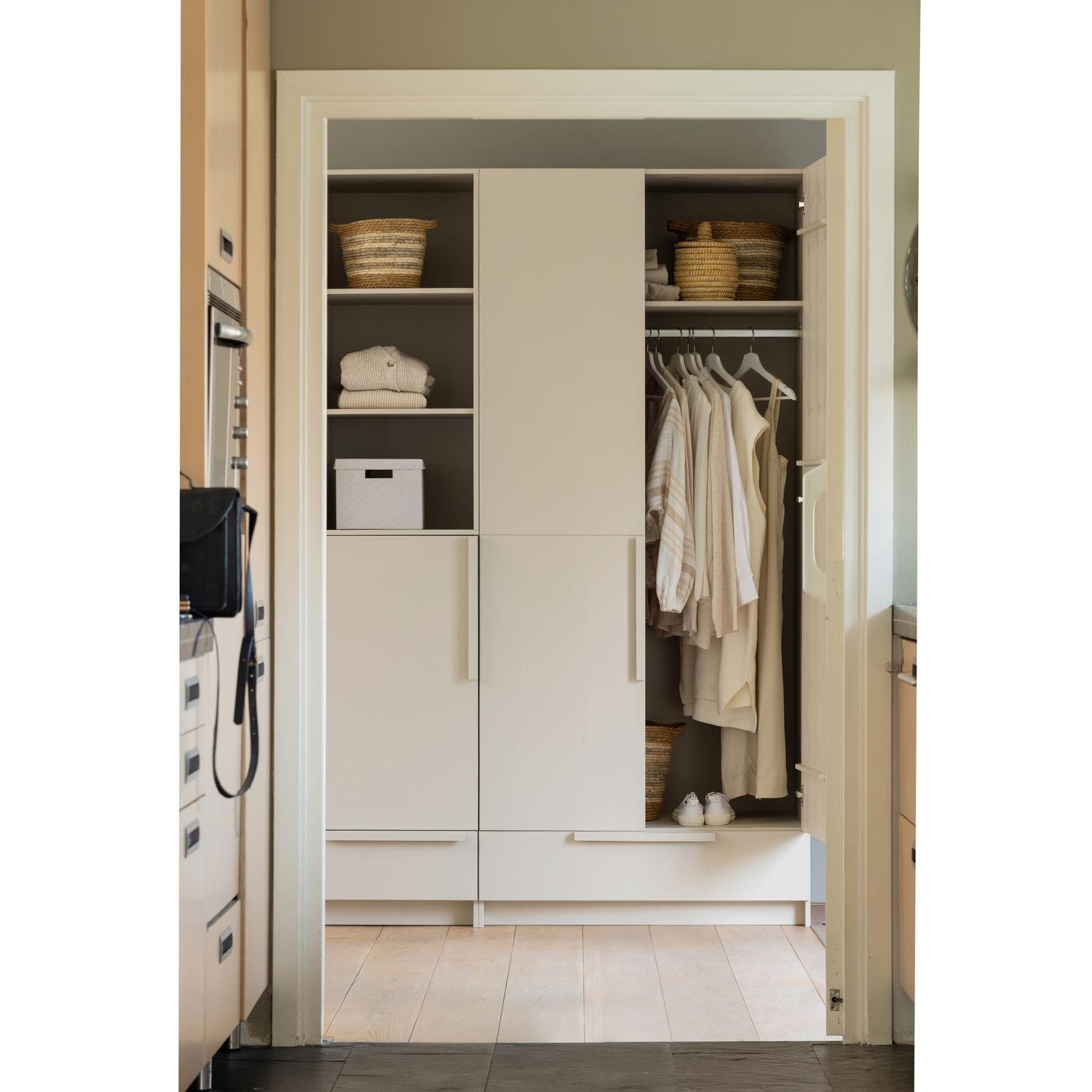 WOOOD Pure 2-deurs Hang|Legkast Splitdeur - Grenen - Dust - 215x95x60
