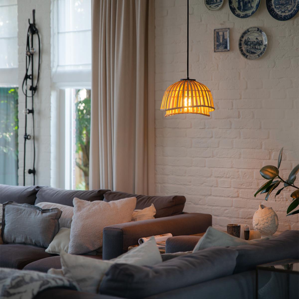 QAZQA Oosterse hanglamp zwart met naturel bamboe 30 cm - Pua