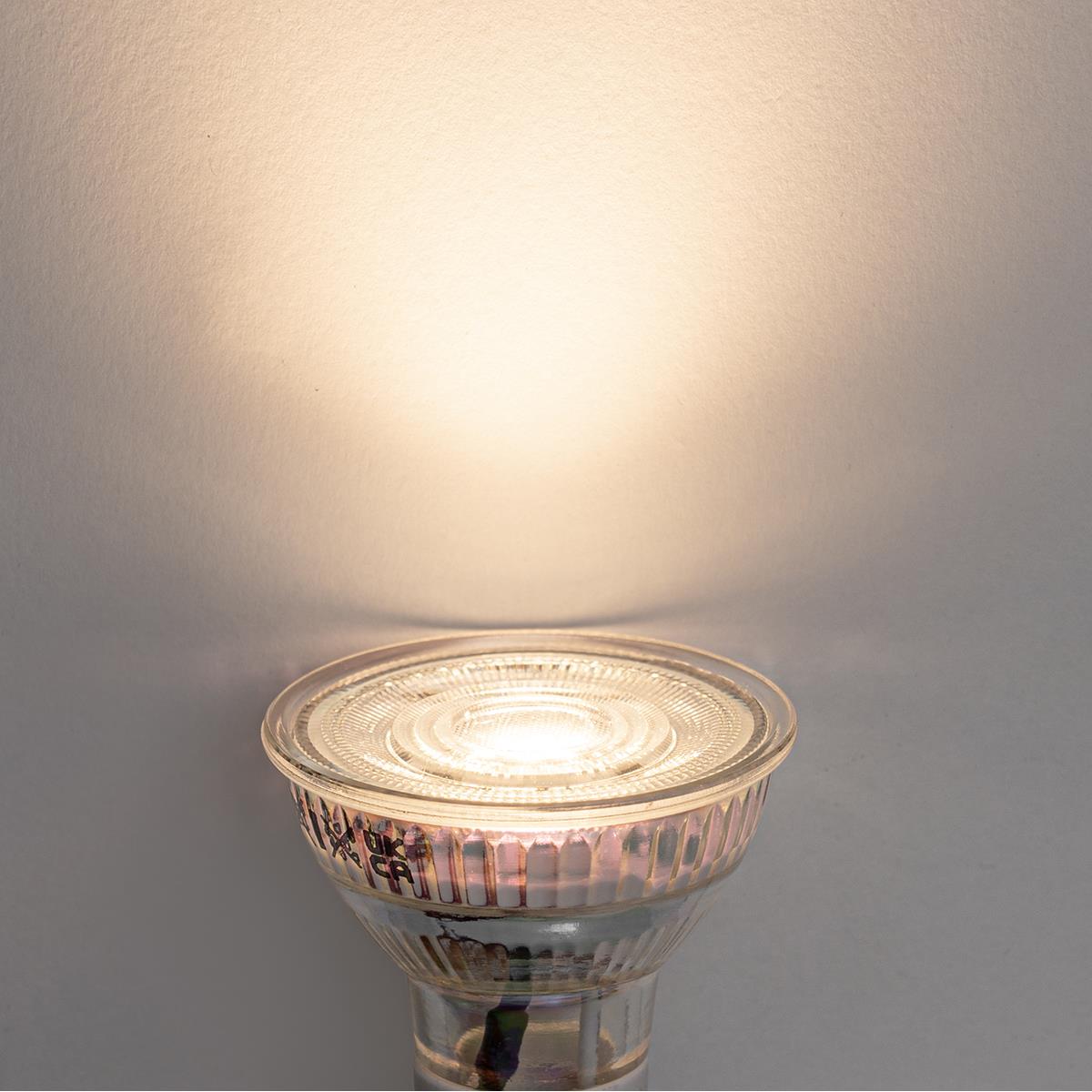 LUEDD GU10 dim to warm LED lamp 4,7W 345 lm 2000K - 2700K