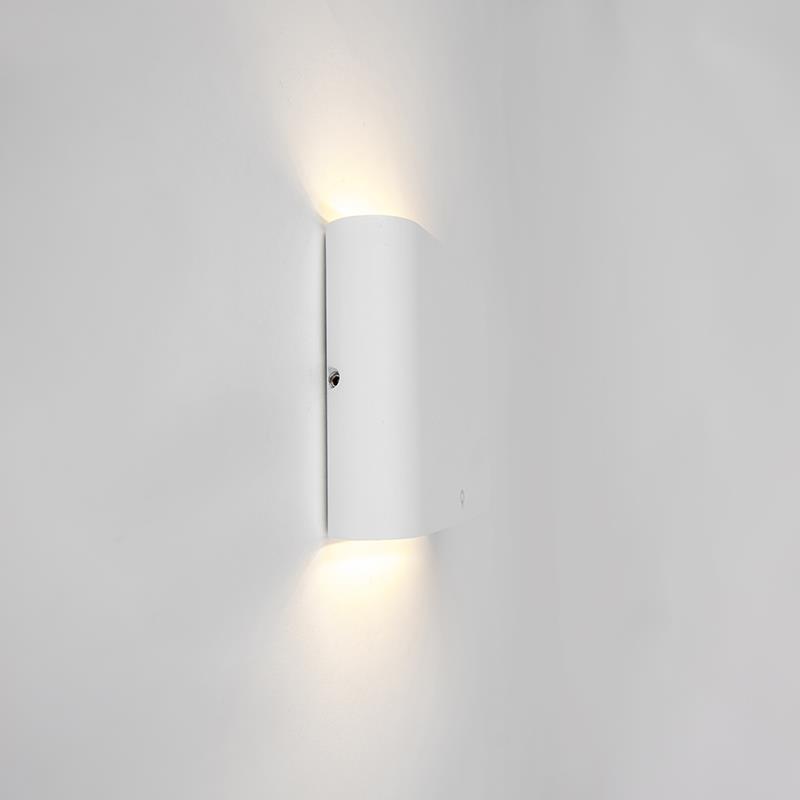 QAZQA Moderne buiten wandlamp wit 11,5 cm incl. LED - Batt