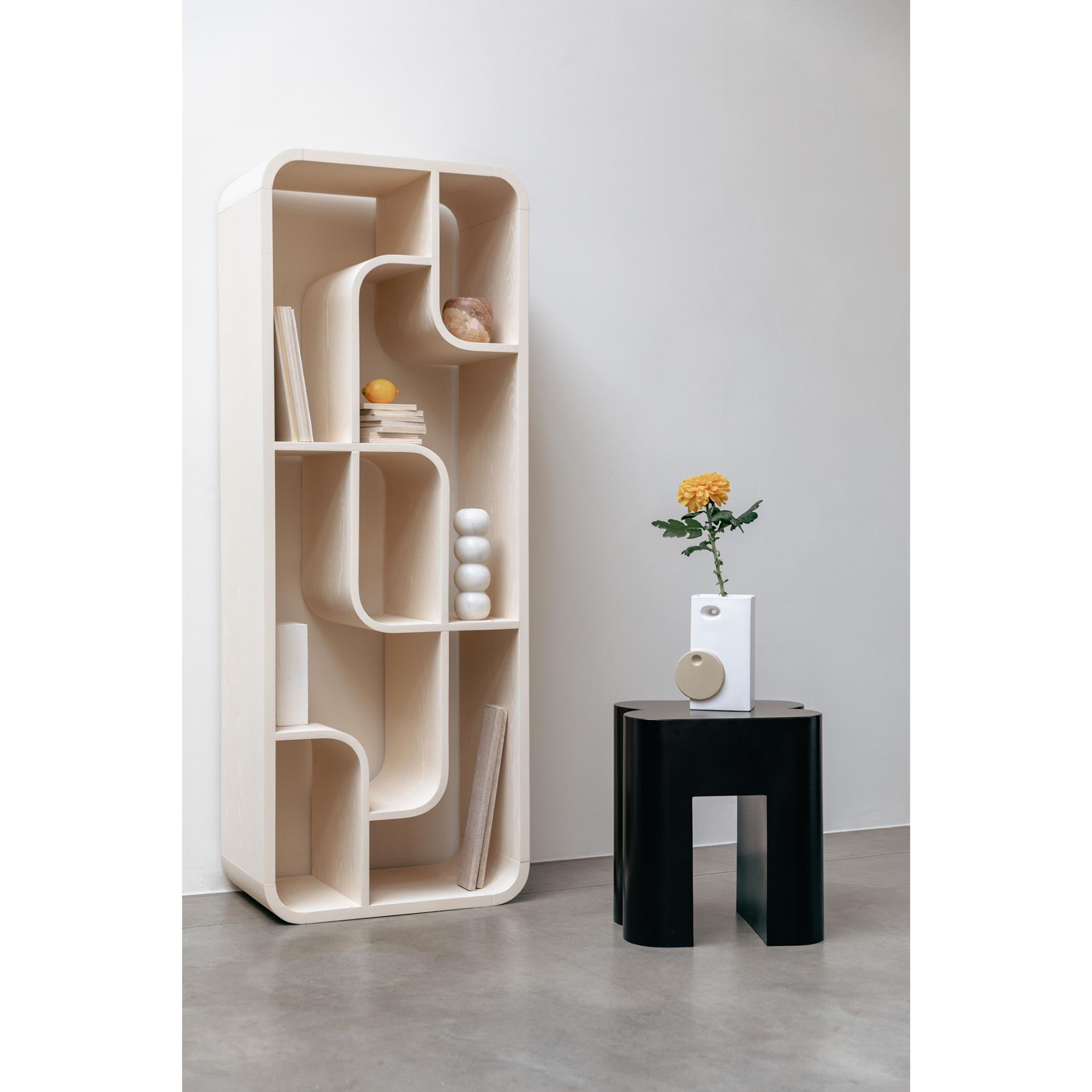 Zuiver Shape Krukje| Bijzettafel Donkerbruin