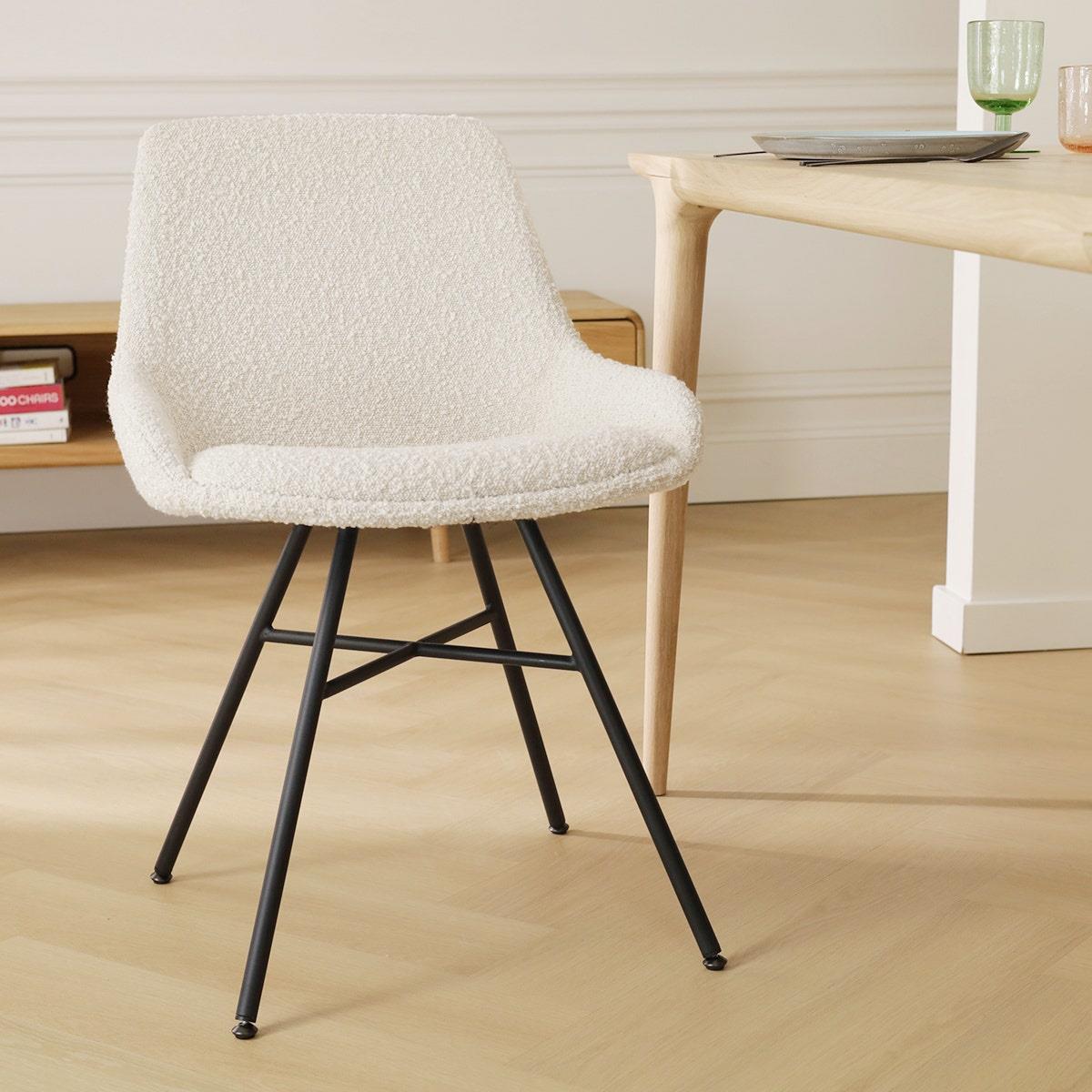 Nolon Noa-Isa Eetkamerstoel Bouclé Beige - Stof - Zwart Onderstel