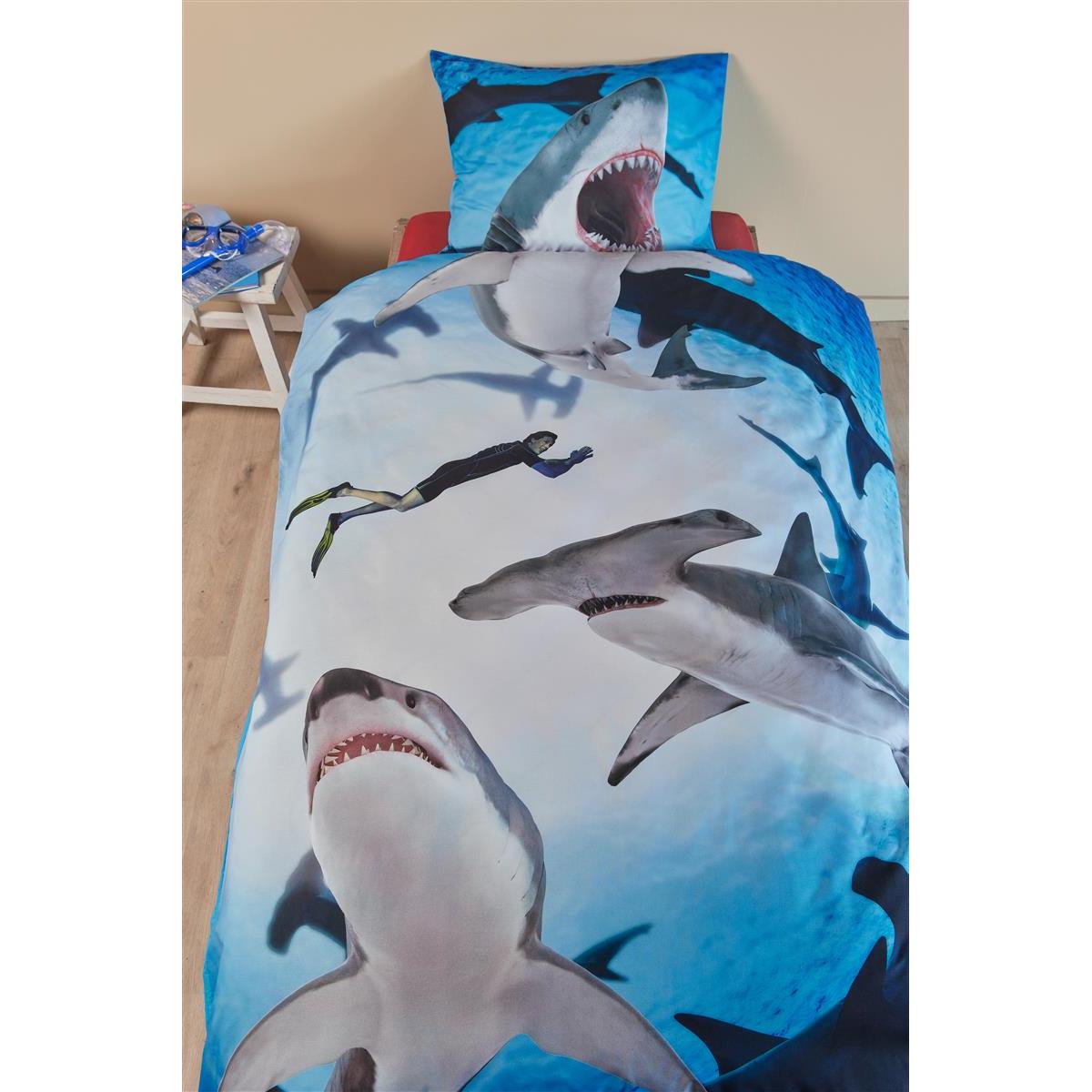 FREEK VONK Happige Haaien  dekbedovertrek - 140x200 - Blauw