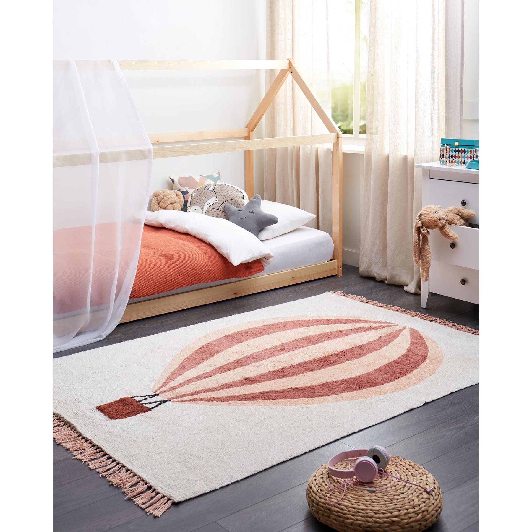 Beliani - BAZALETI - Vloerkleed - Wit - 140 x 200 cm - Katoen