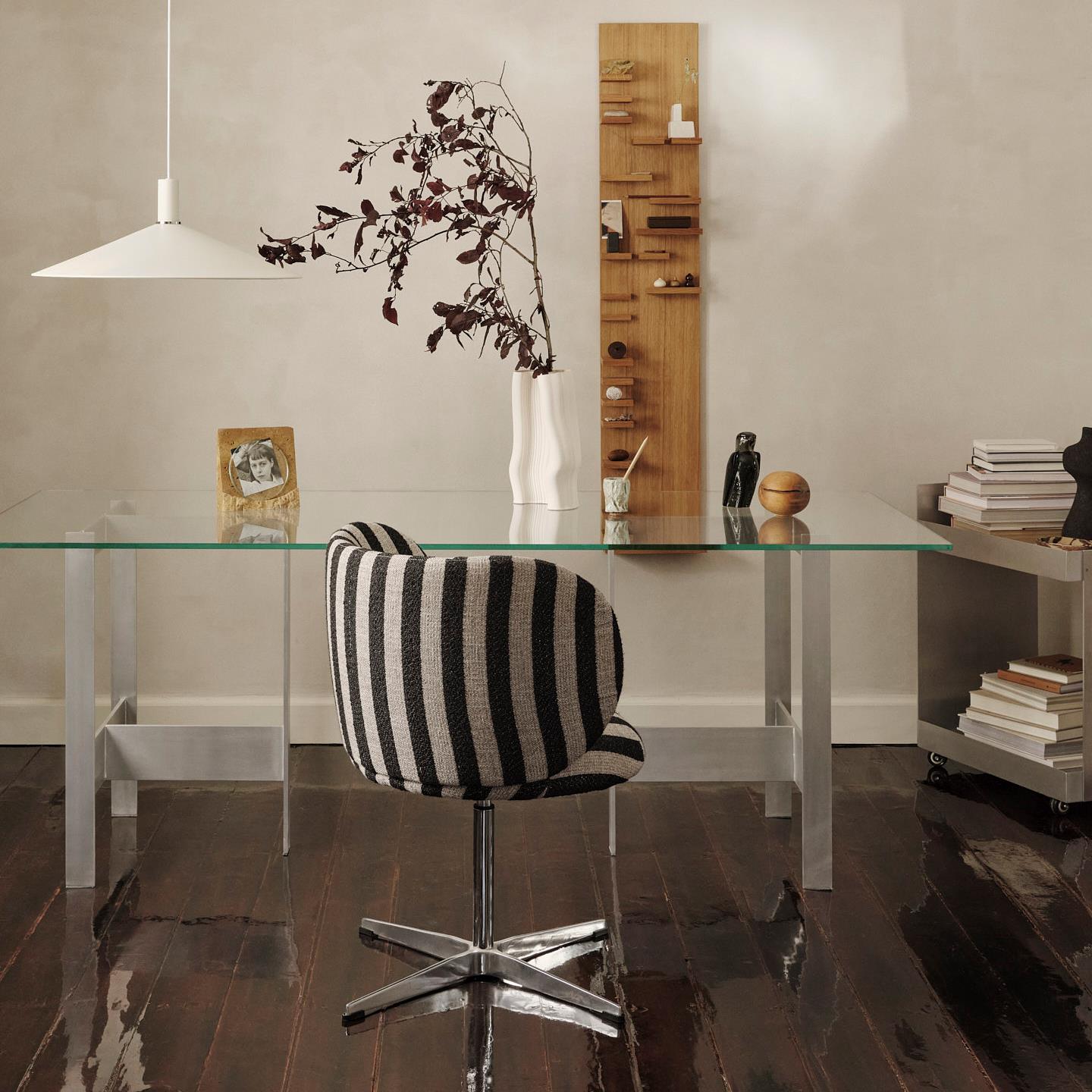 ferm LIVING Parade Wandplank - H 140 cm - Oiled Oak