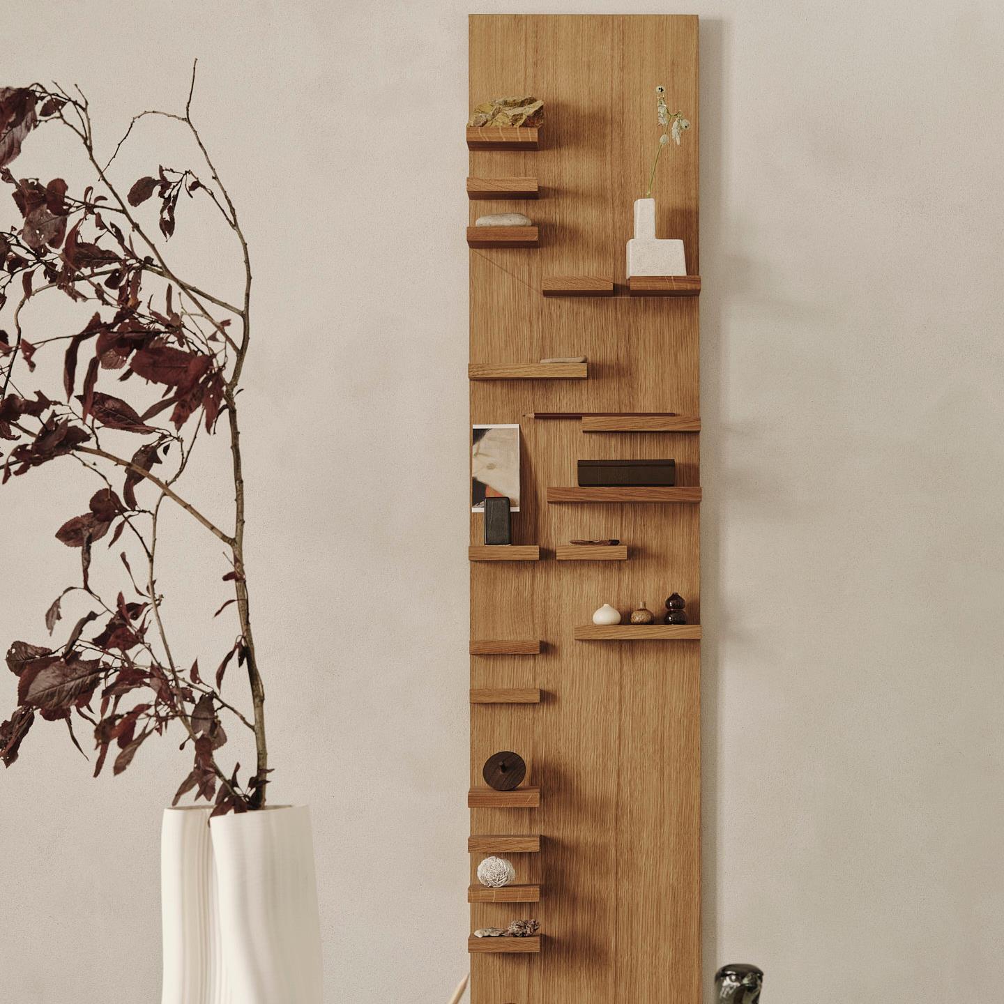 ferm LIVING Parade Wandplank - H 140 cm - Oiled Oak