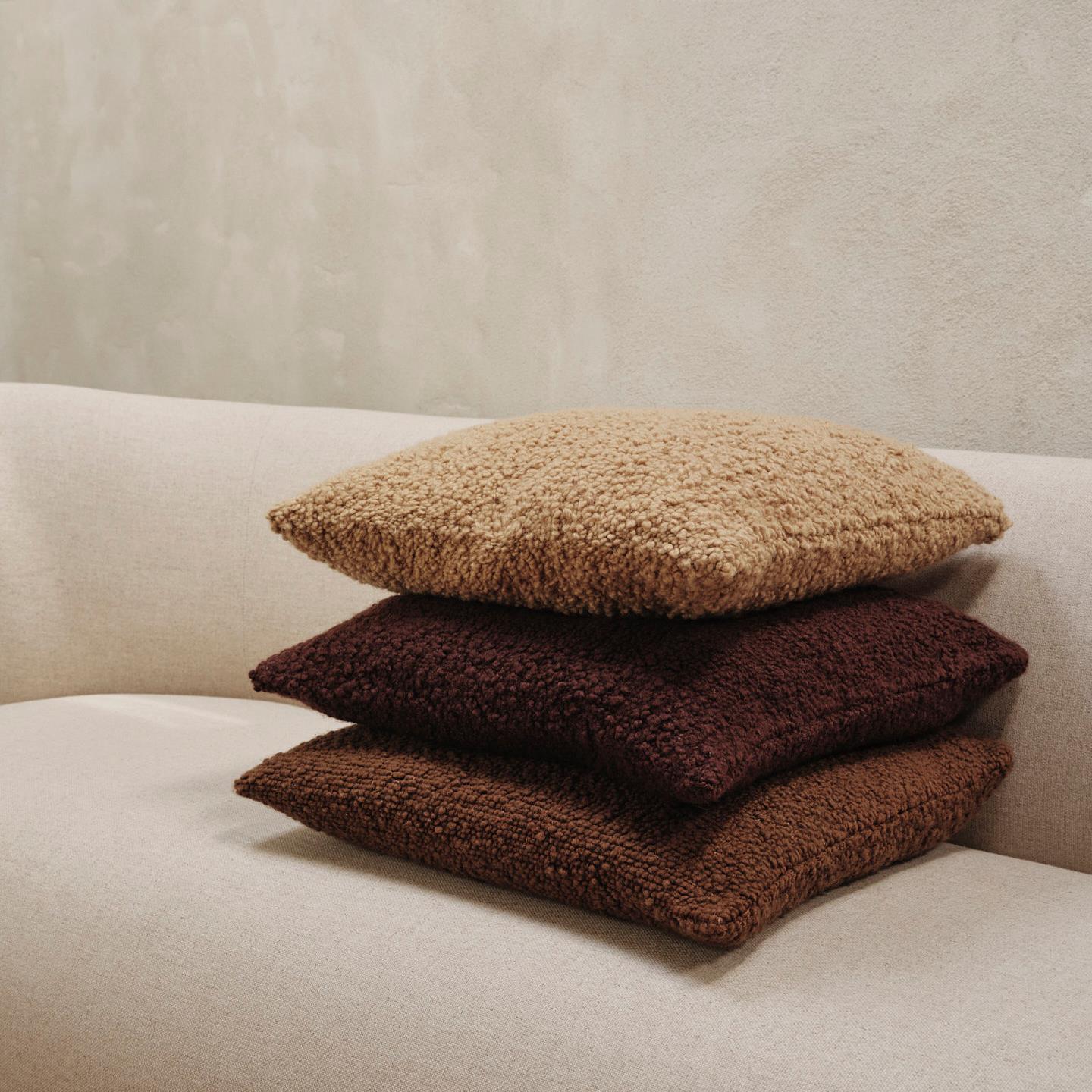 ferm LIVING Moor Sierkussen - Dark Pecan