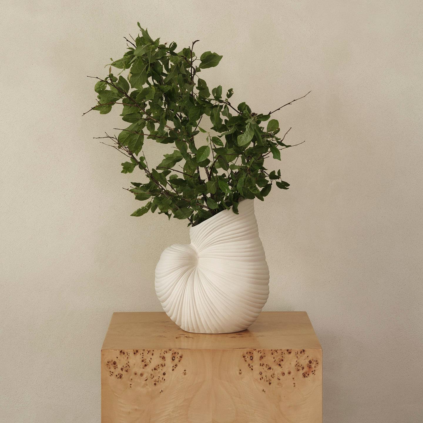 ferm LIVING Shell Pot Vaas - Off-White