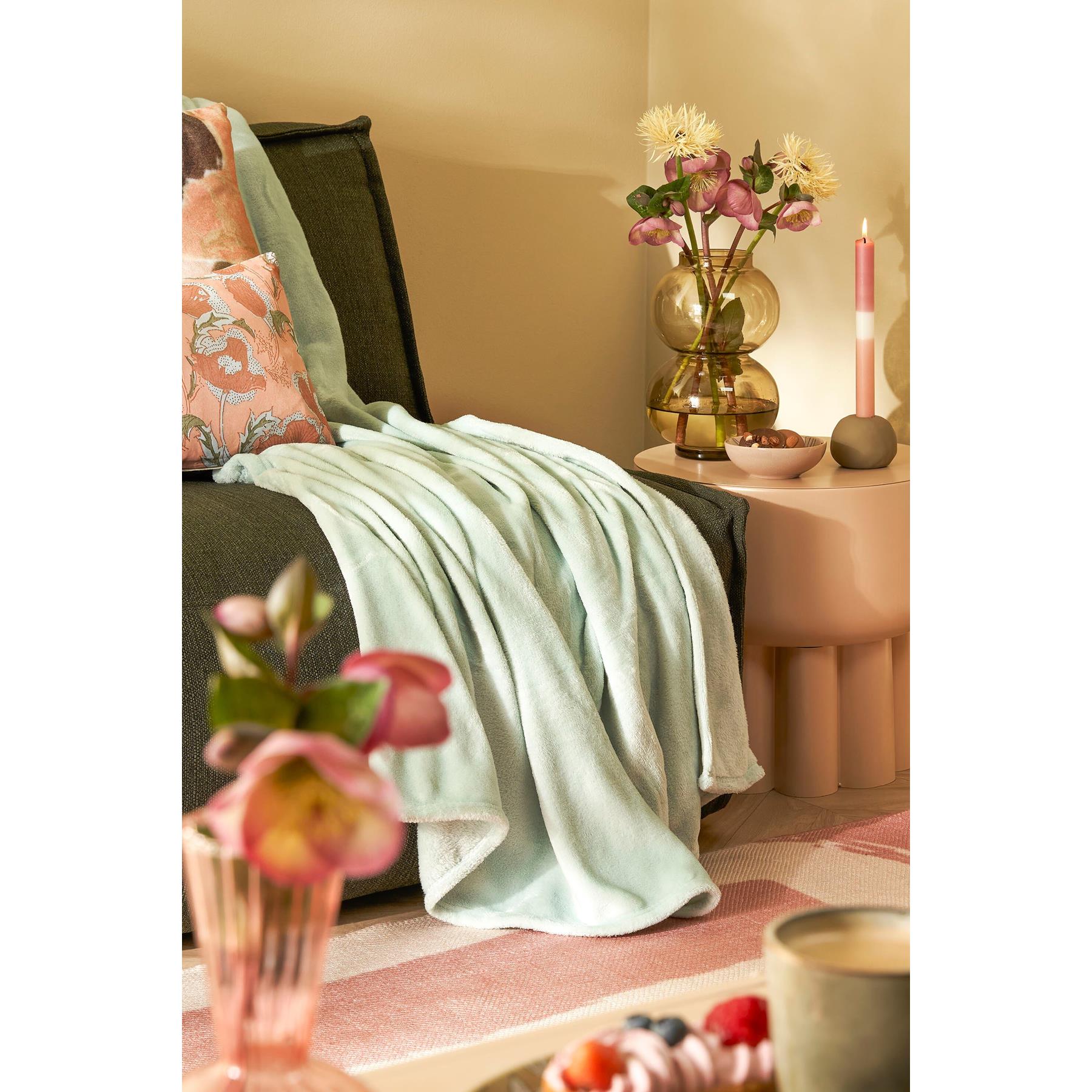 In The Mood Collection Famke Fleece Plaid - 180 x 130 cm - Mintgroen