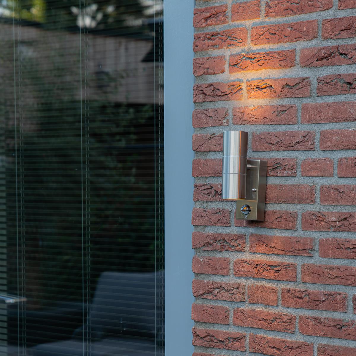 QAZQA Buitenwandlamp staal 2-lichts IP44 met bewegingssensor - Duo