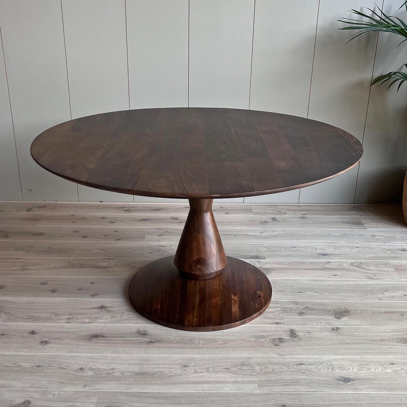 Old Inn - Eetkamertafel Mango Rond Walnoot 150cm