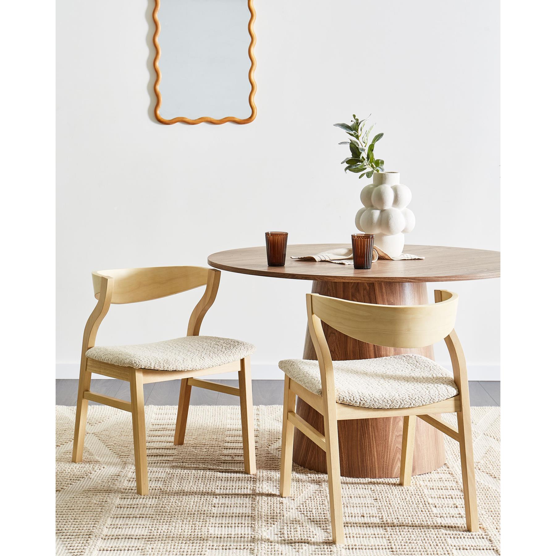 Beliani - YUBA - Eetkamerstoel set van 2 - Lichthout|Beige - Bouclé