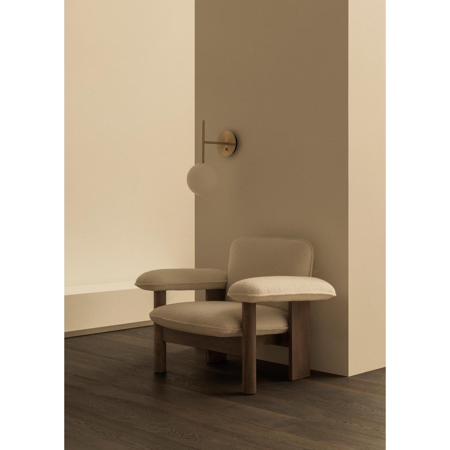 Audo Copenhagen Brasilia Low Back fauteuil donker eiken Sheepskin