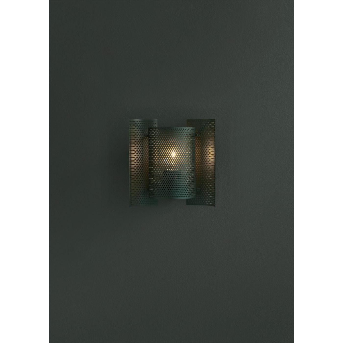 Northern Butterfly Perforated wandlamp aluminium