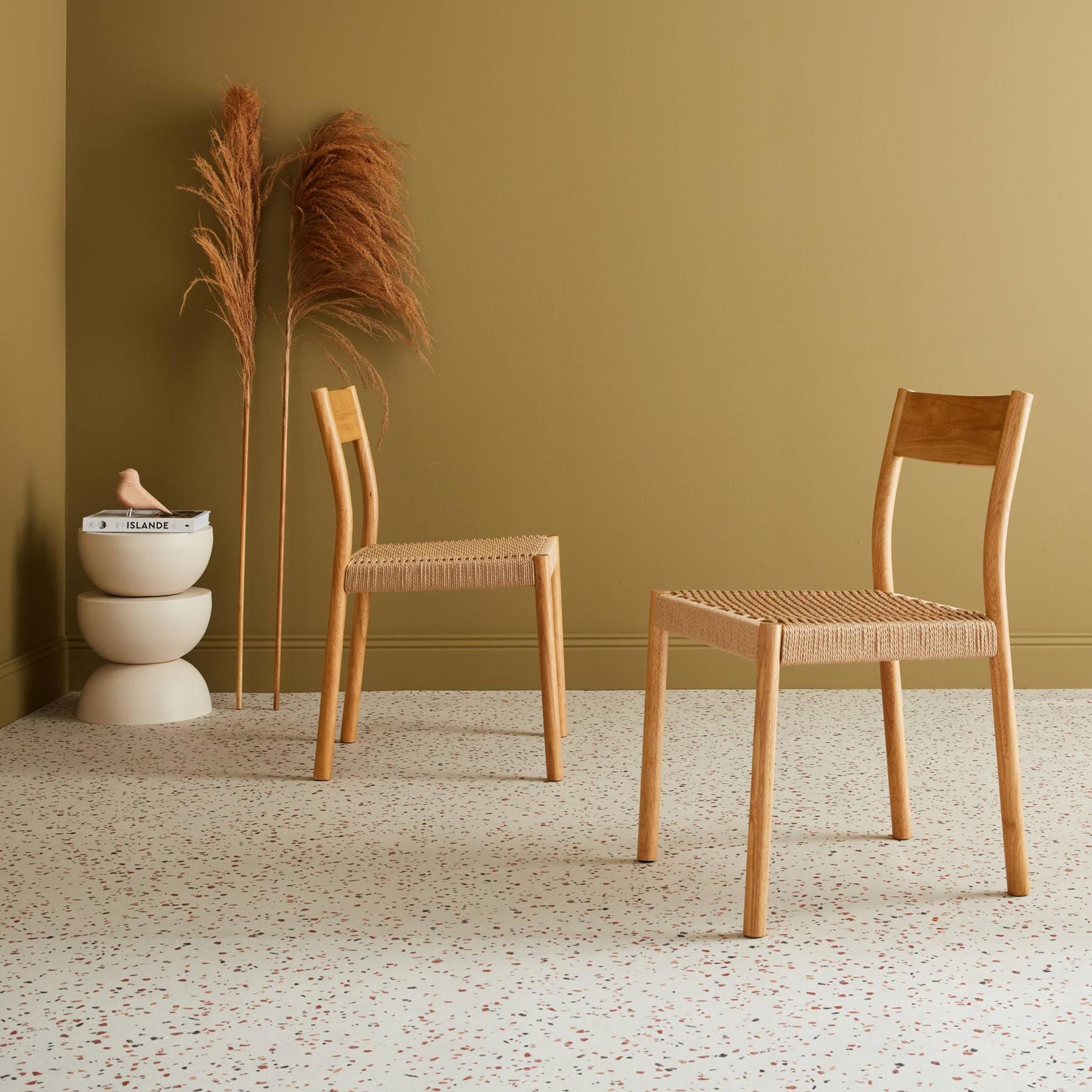 sweeek - Houten stoel en touw (set van 2)