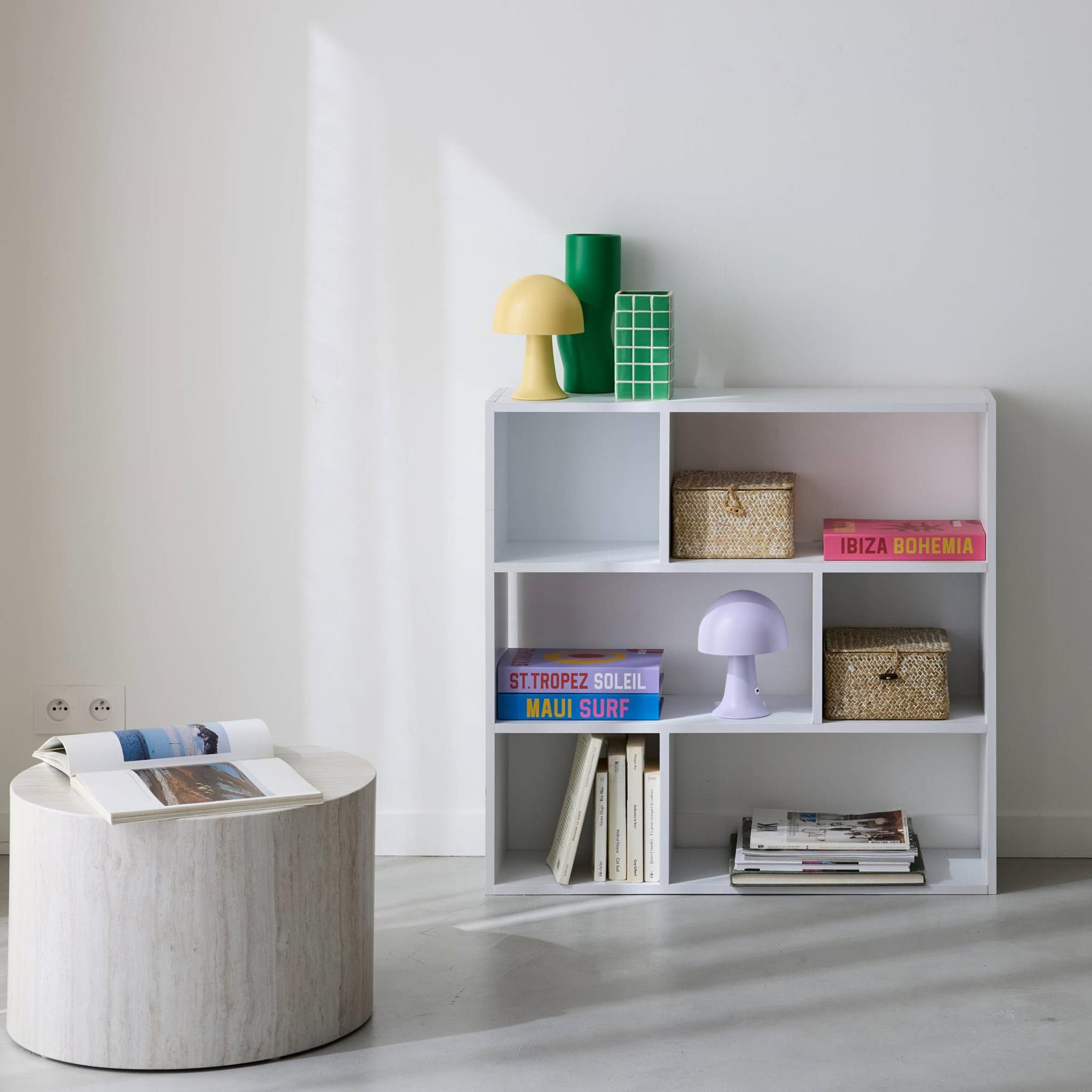 sweeek - Boekenkast, B 83 x D 23 x H 80cm