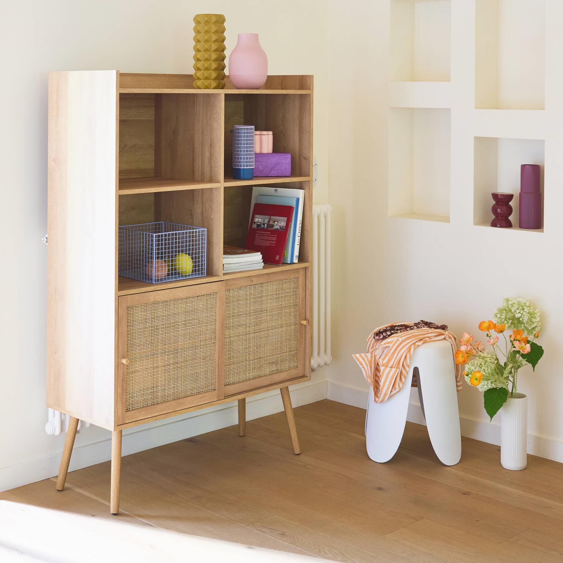 sweeek - Boekenkast 5 planken, schuifdeuren, effect hout en rotan