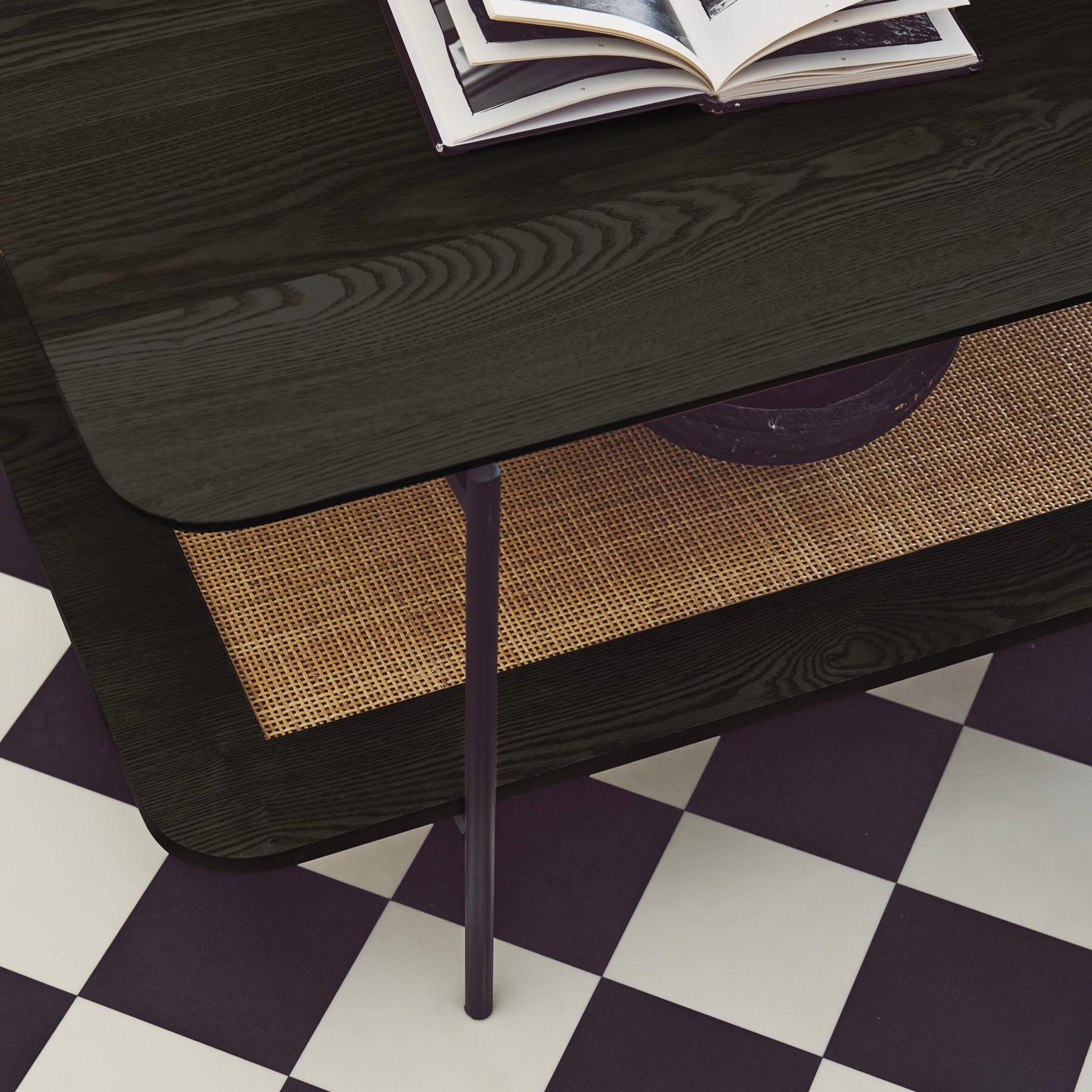 sweeek - Salontafel met dubbele bladen in houtlook en vlechtwerk van