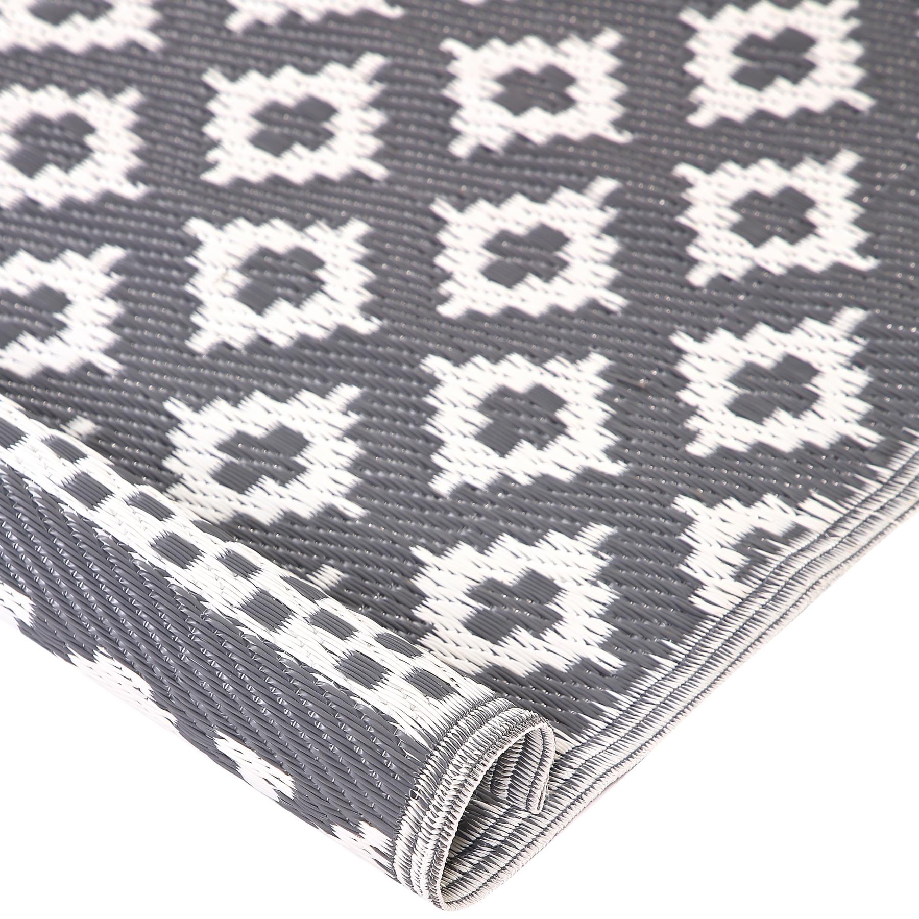 Beliani - THANE - Outdoor kleed - Grijs - 120 x 180 cm - Polypropyleen