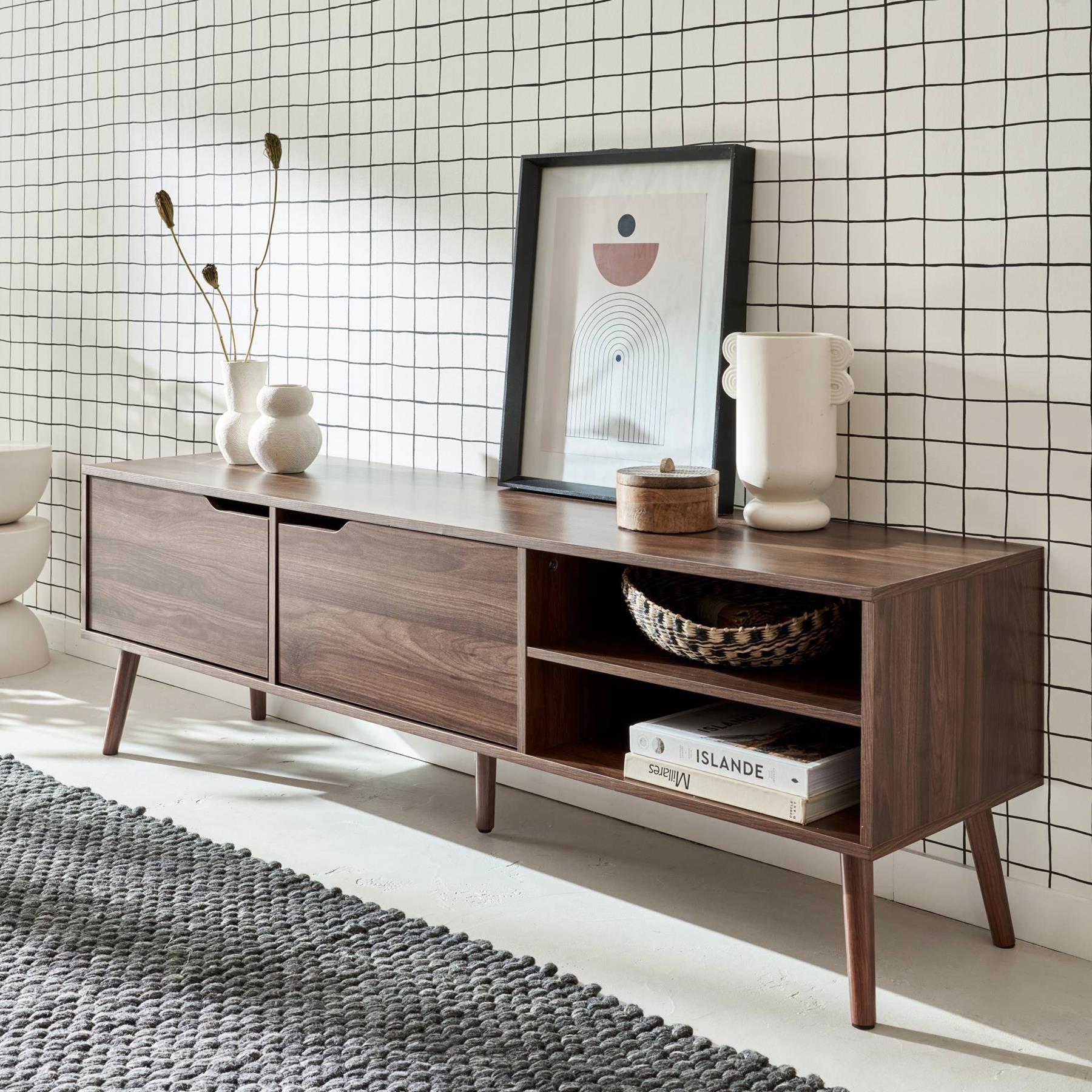 sweeek - TV-meubel, notenhout decor, 2 deuren, 160cm