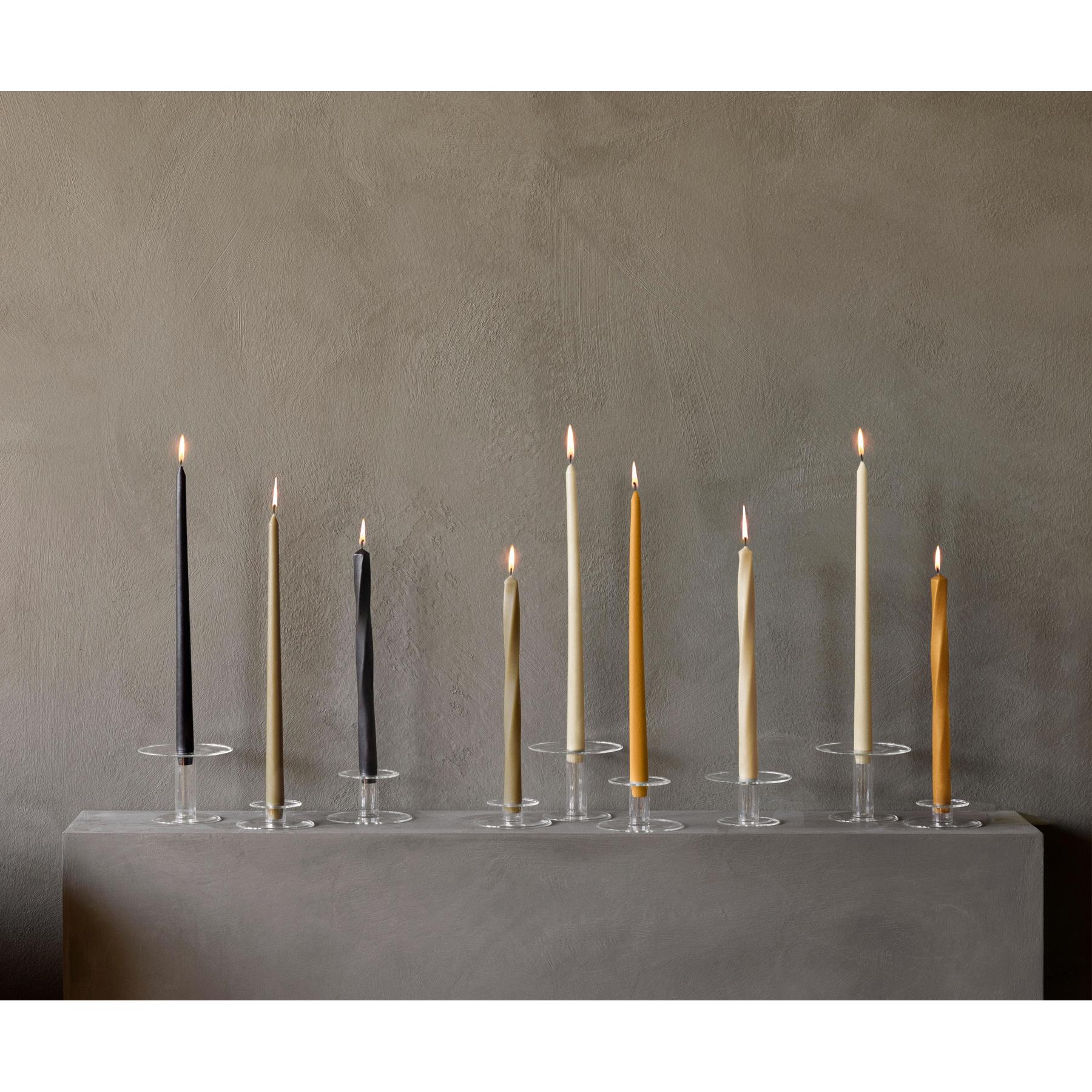 Audo Copenhagen Spire Smooth Tapered kaarsen H38 set van 6 Ochre