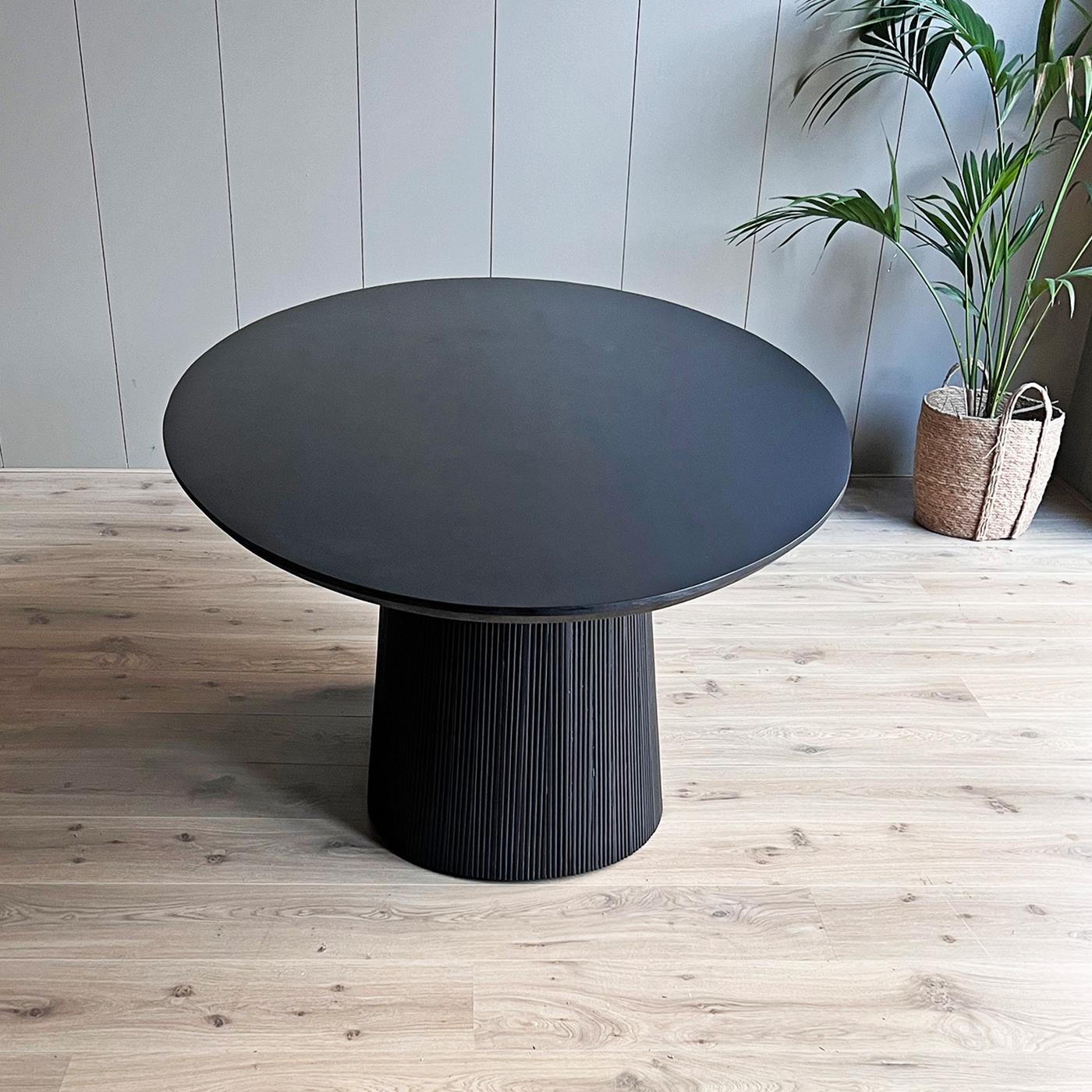 Old Inn - Eetkamertafel Rome ovaal Zwart 240 cm