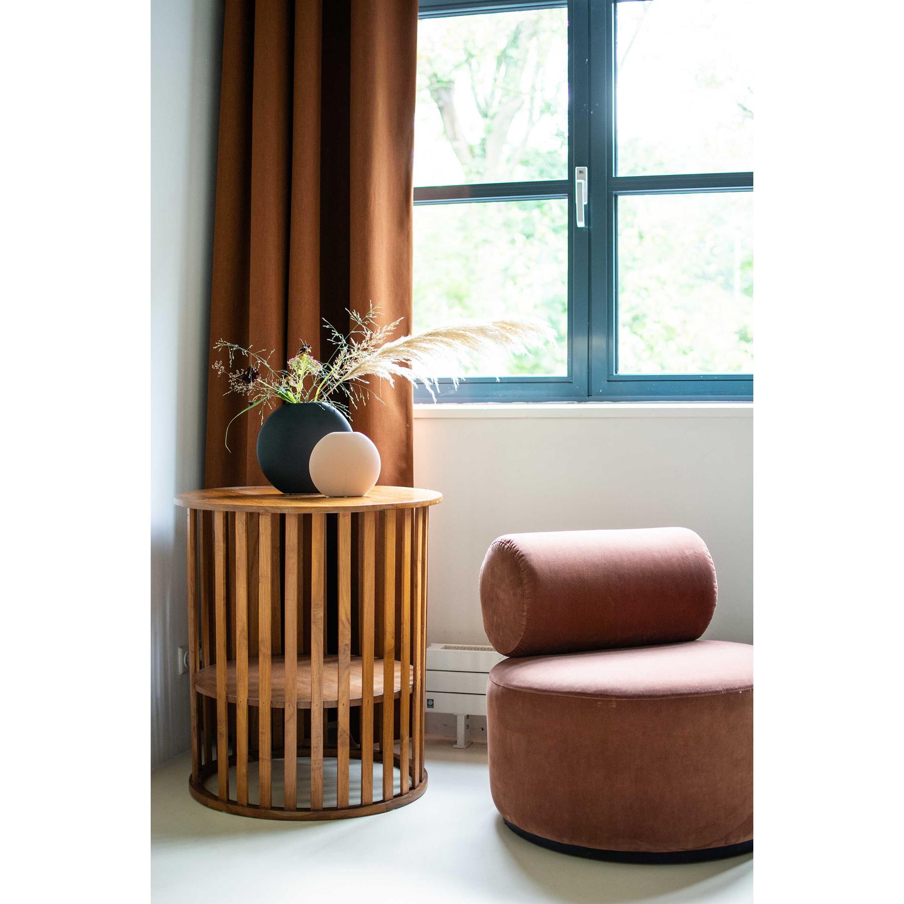 FÉST Sinclair swivel fauteuil Soil 01 natural