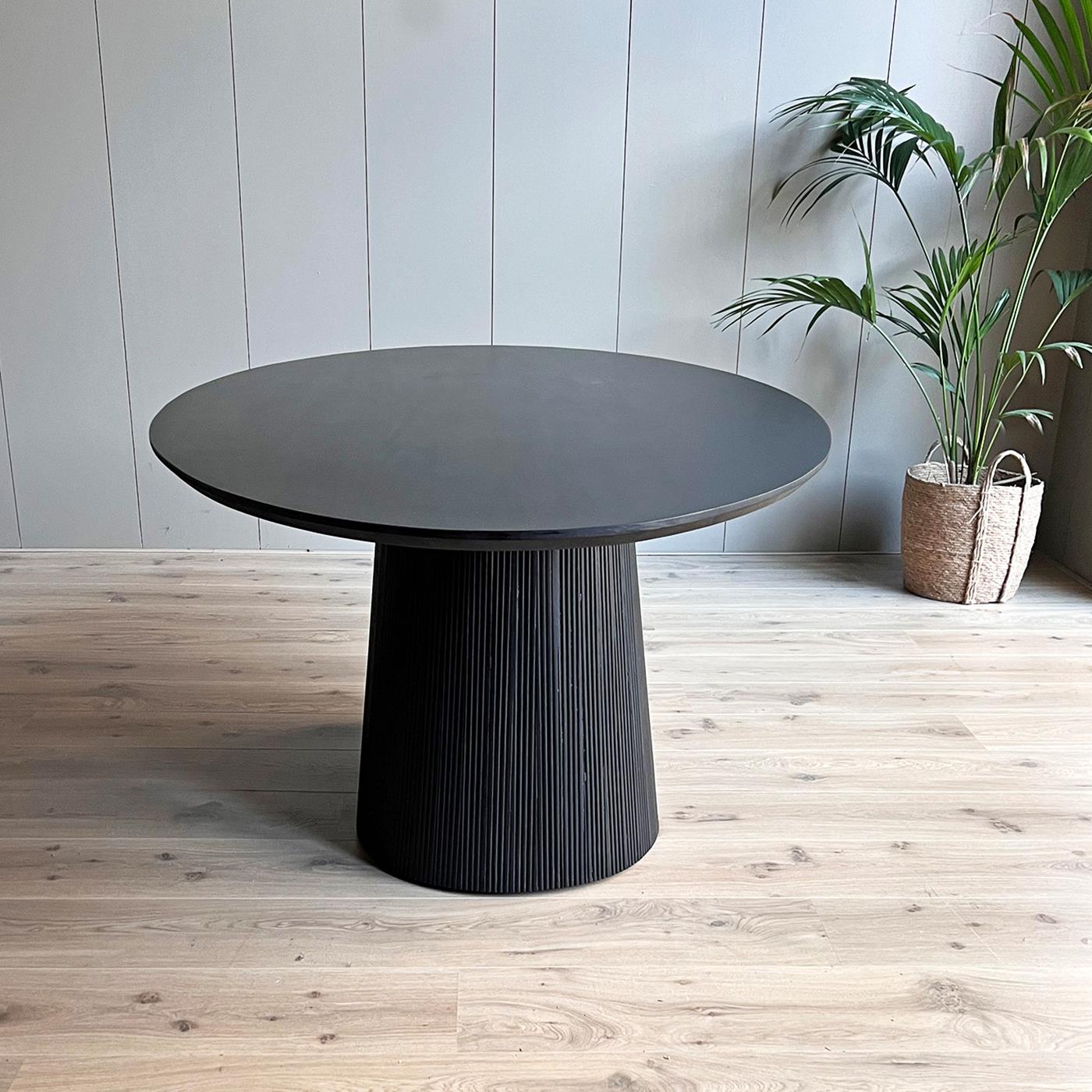 Old Inn - Eetkamertafel Rome ovaal Zwart 200 cm