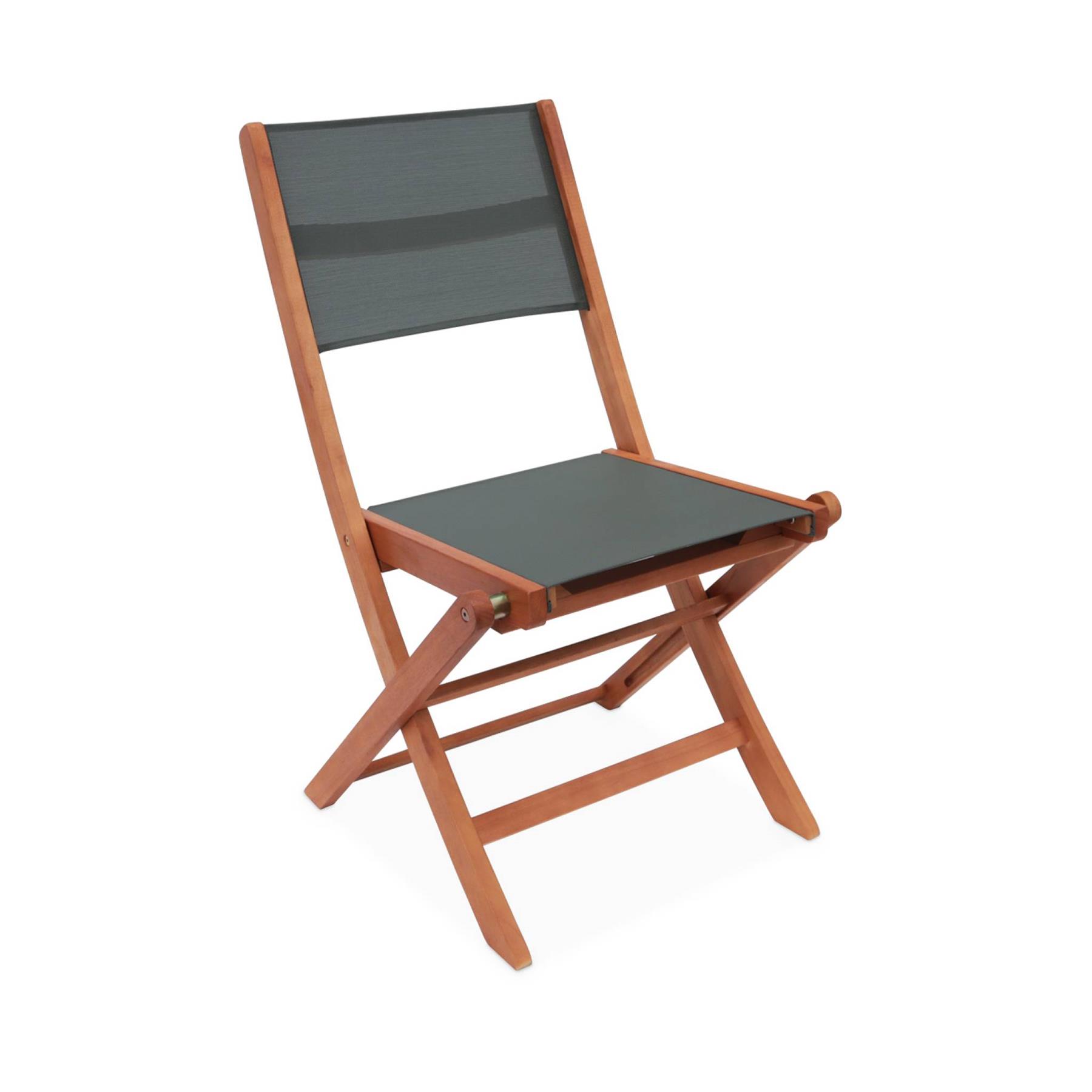 sweeek - Set van twee houten klapstoelen