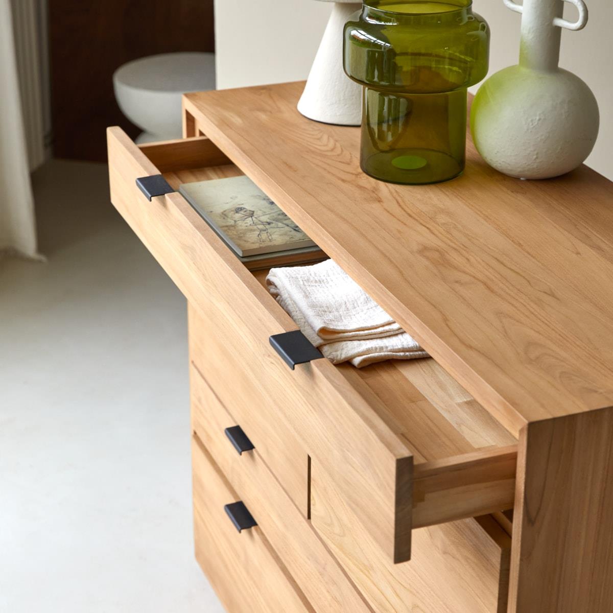 Tikamoon - Senson - Massief teak commode