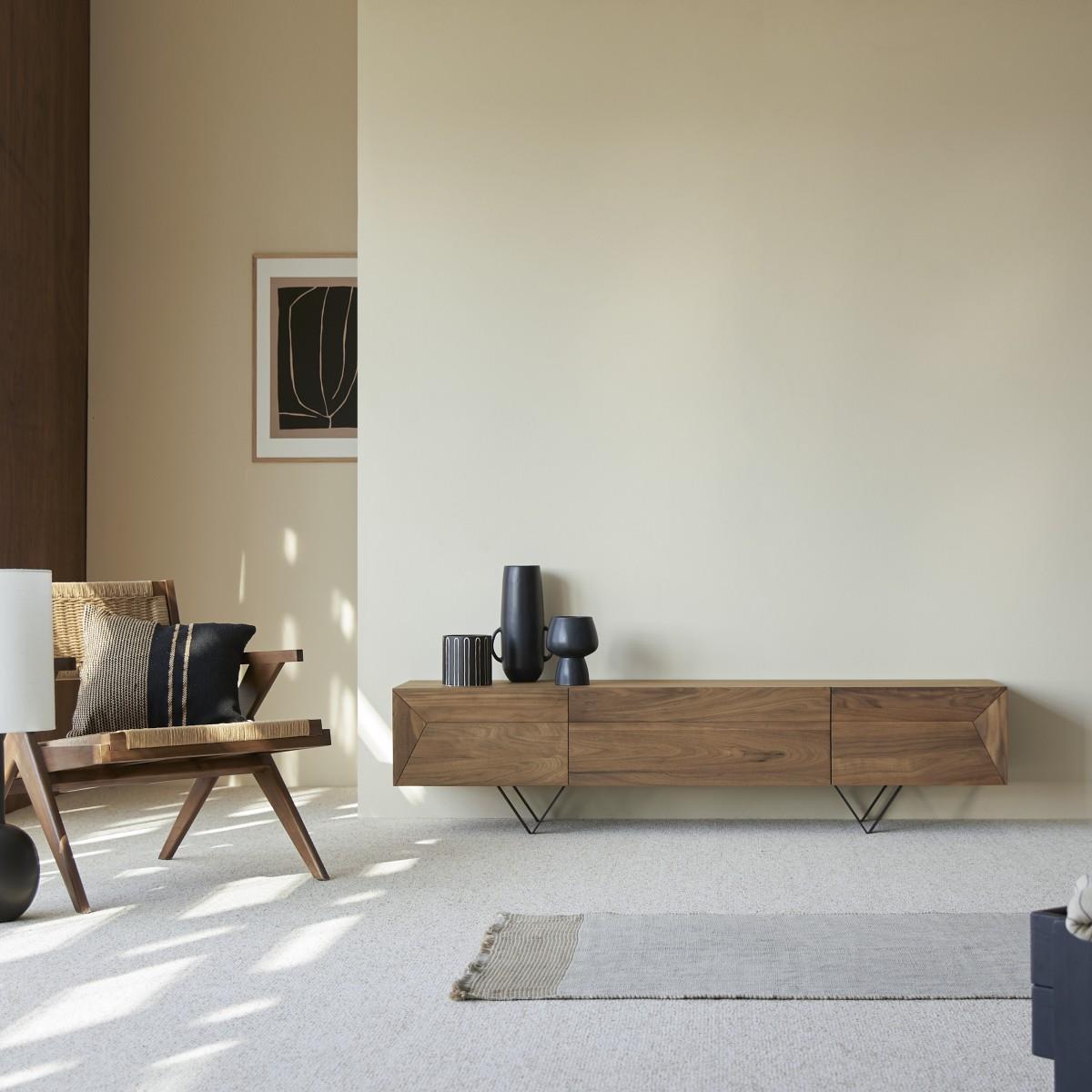 Tikamoon - Metric - Tv-meubel van massief notenhout 175 cm